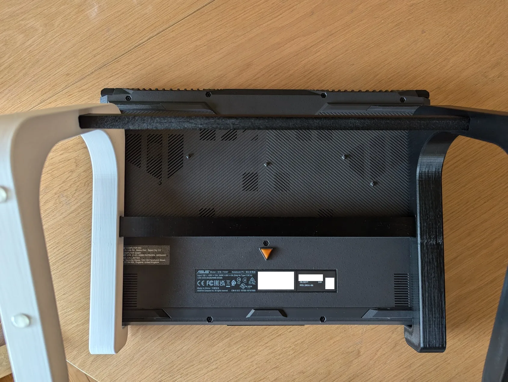 Table Laptop Stand