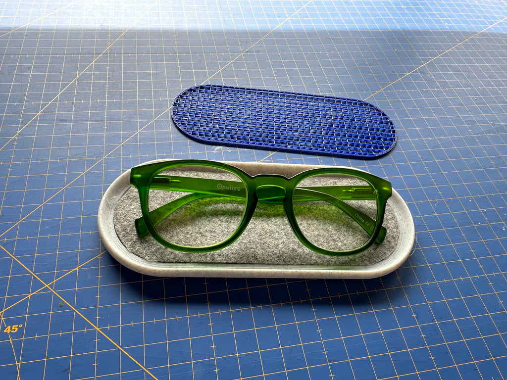 glasses holder