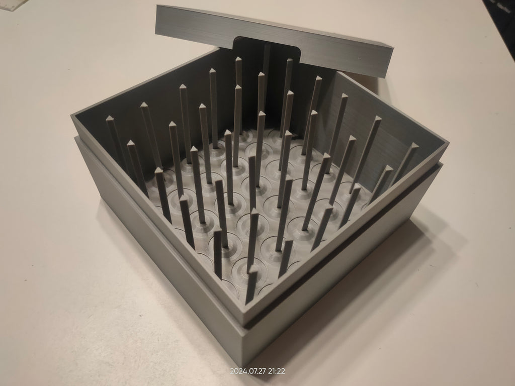 Spool threads box (36 spools)