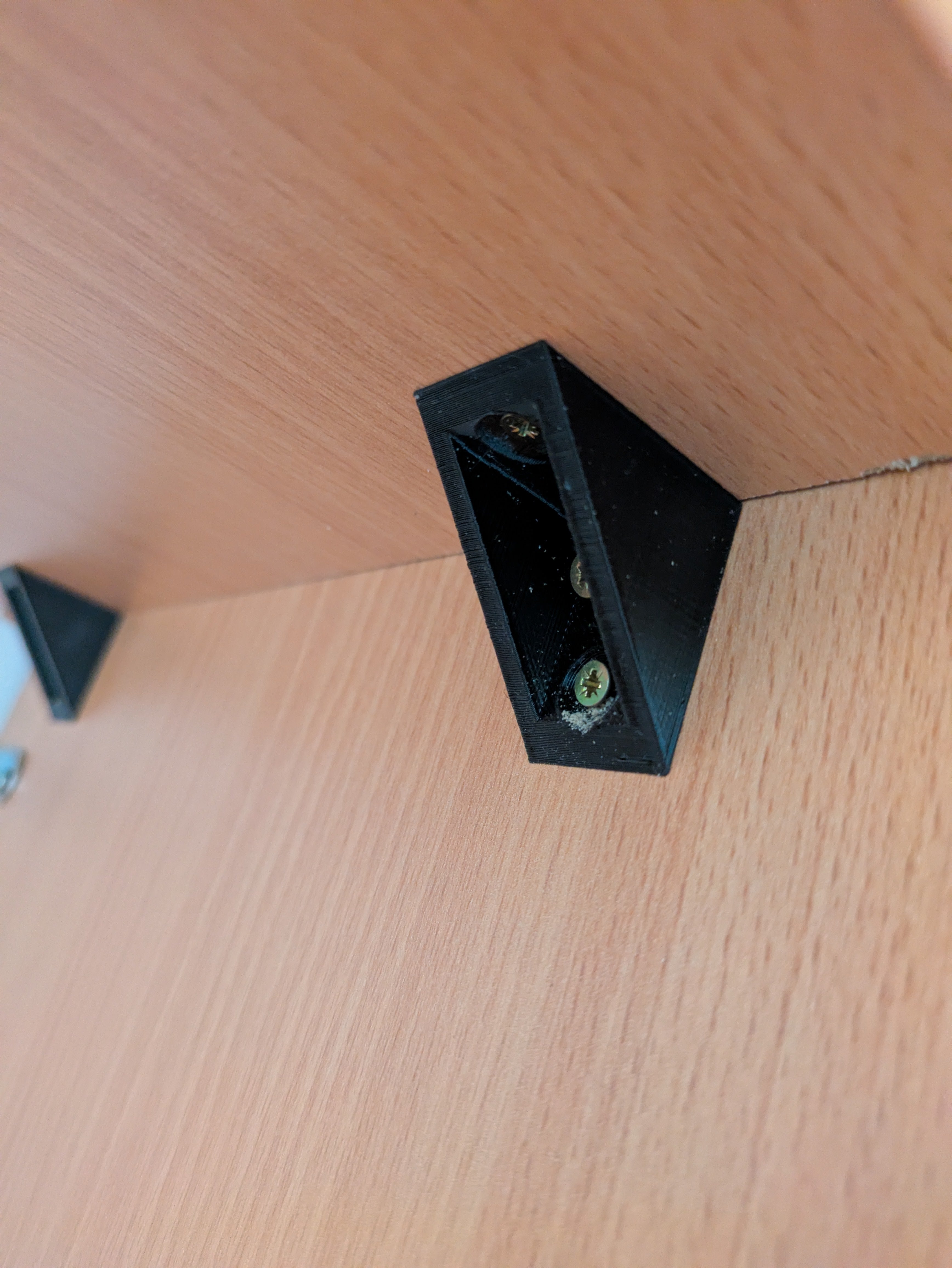 connecting corner bracket/spojovací roh konzola