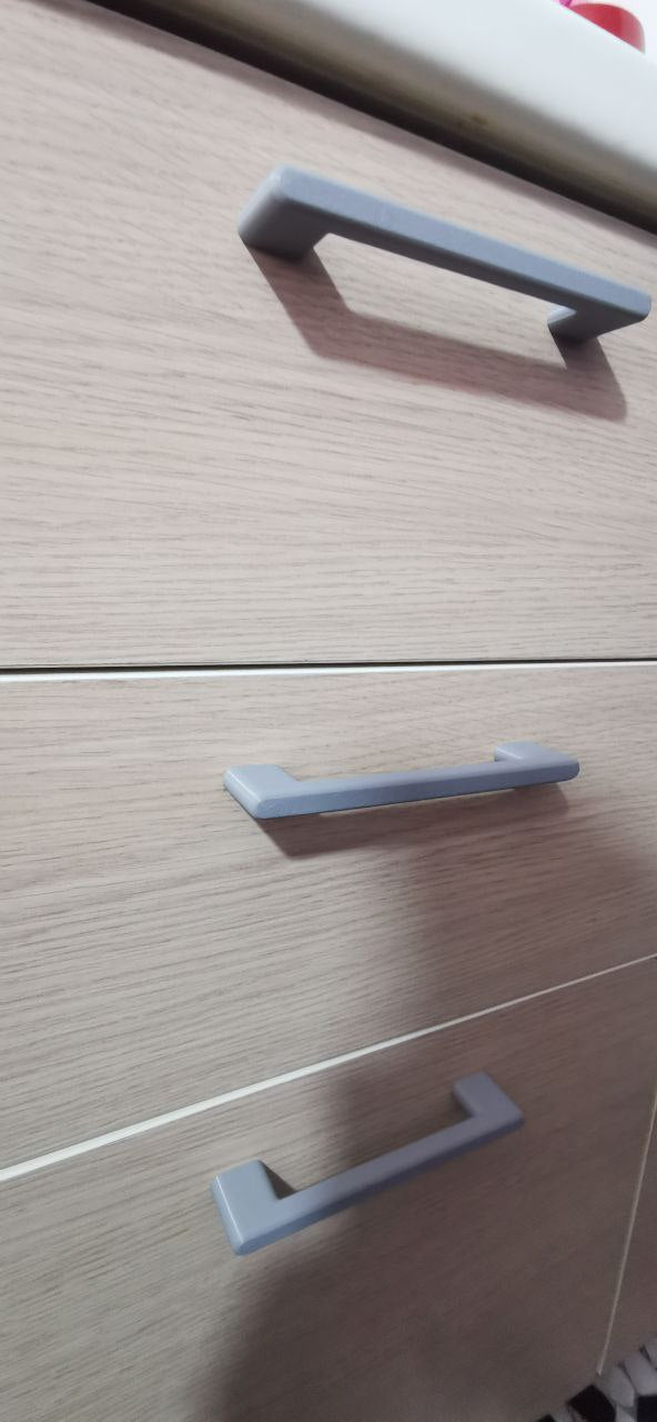 Handle Kitchen Minimal Design