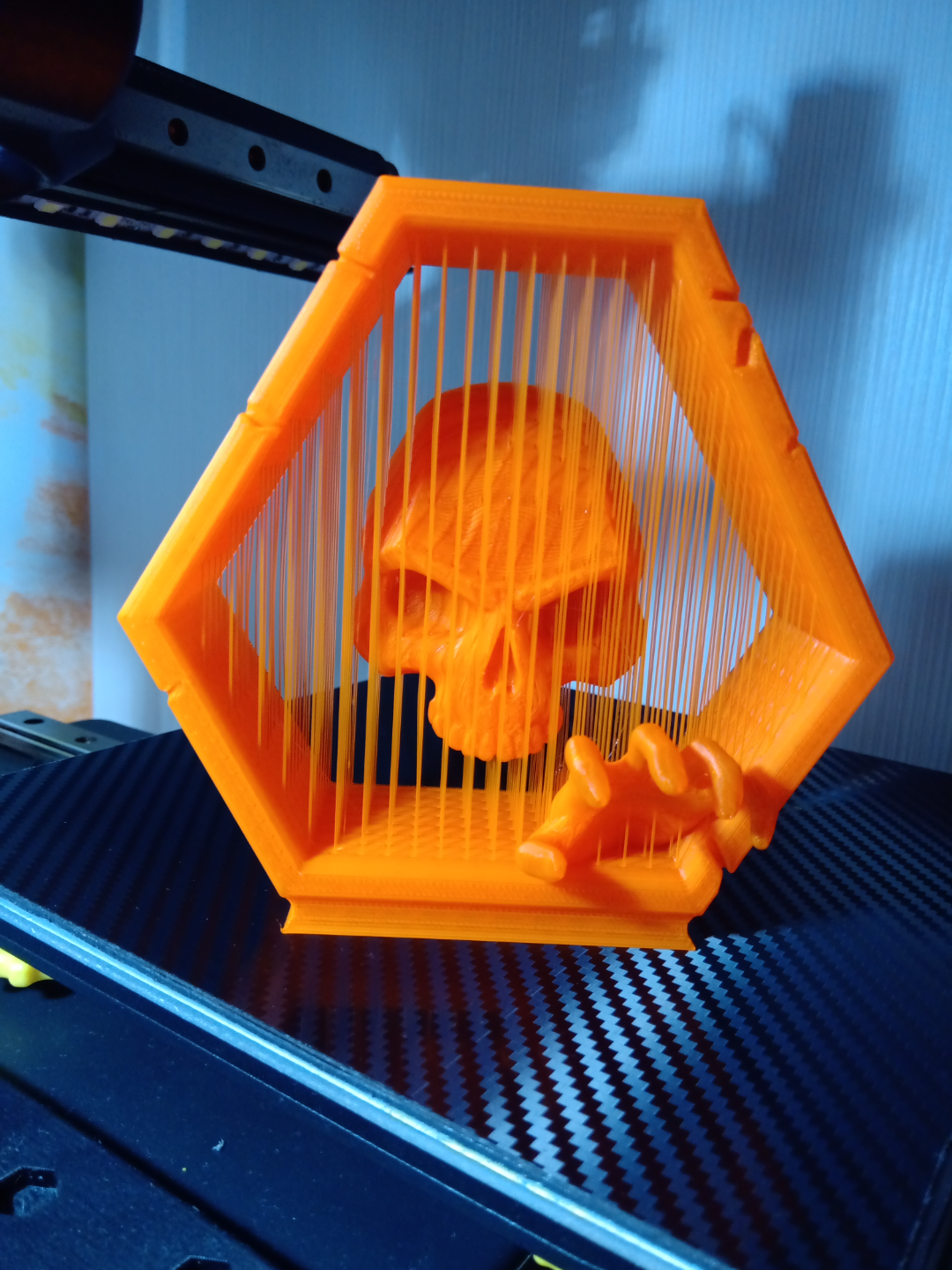 Happy Halloween - skull suspended