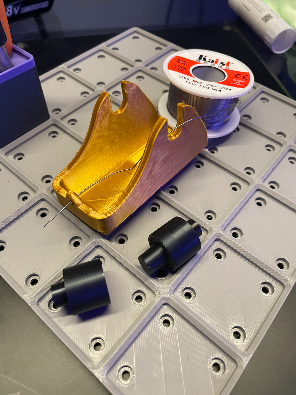 Gridfinity Solder Holder station, 1x2 format.