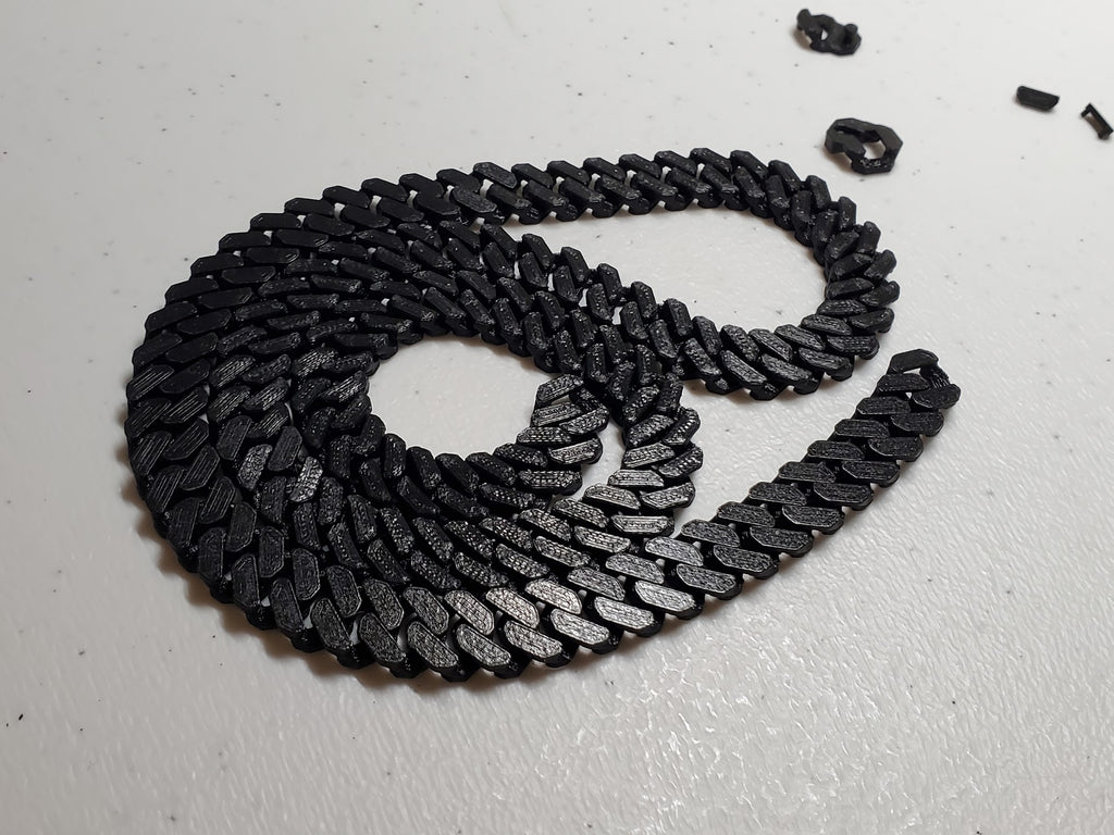 Ultra-Faceted Cuban Chain v100