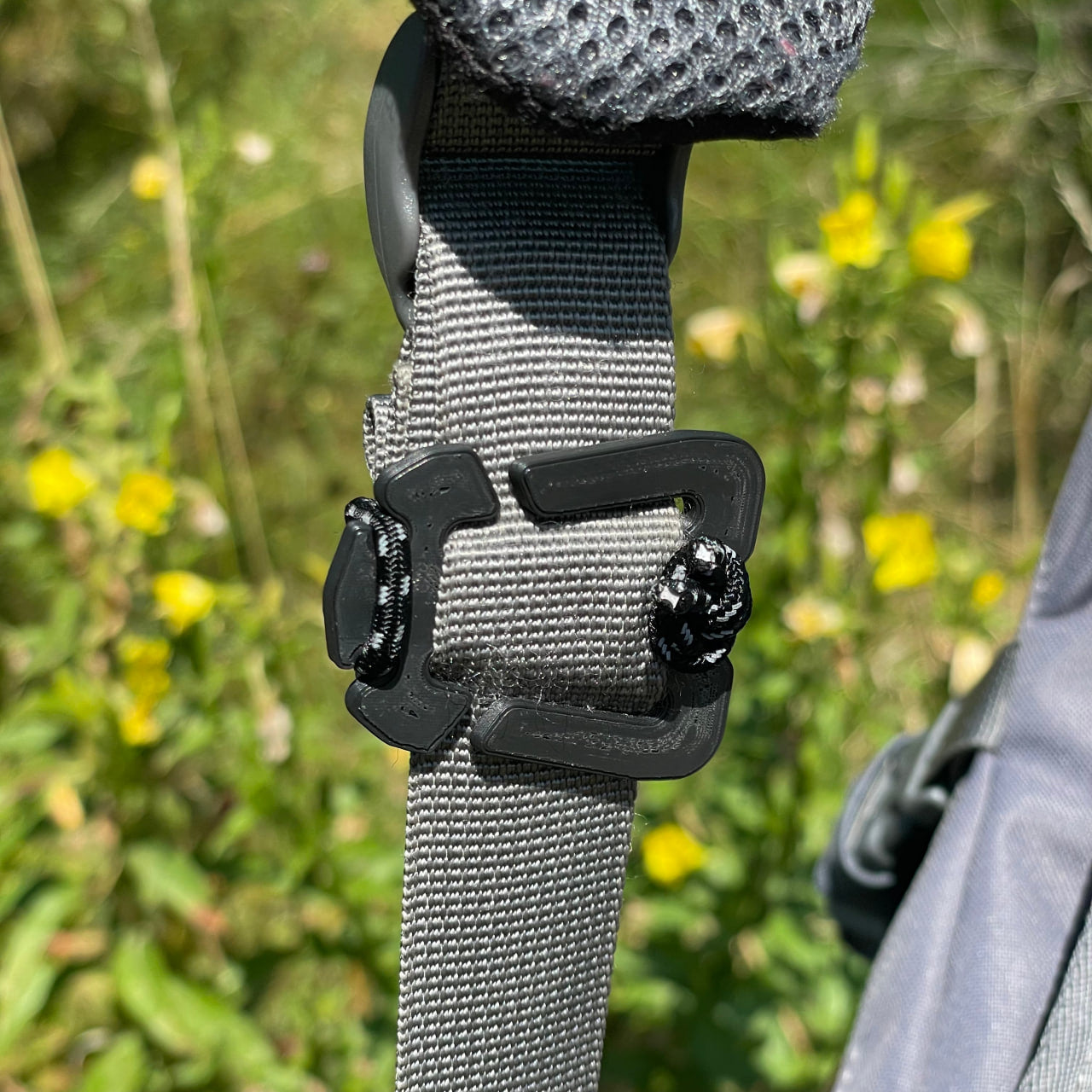 Web Dominator – Strap Clip / MOLLE Backpack