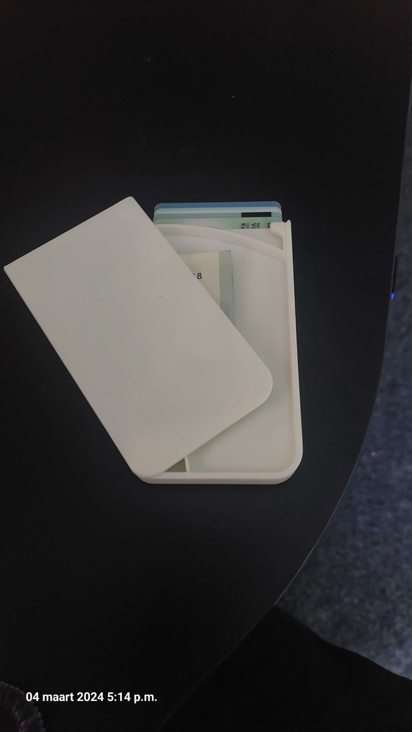 Sliding wallet