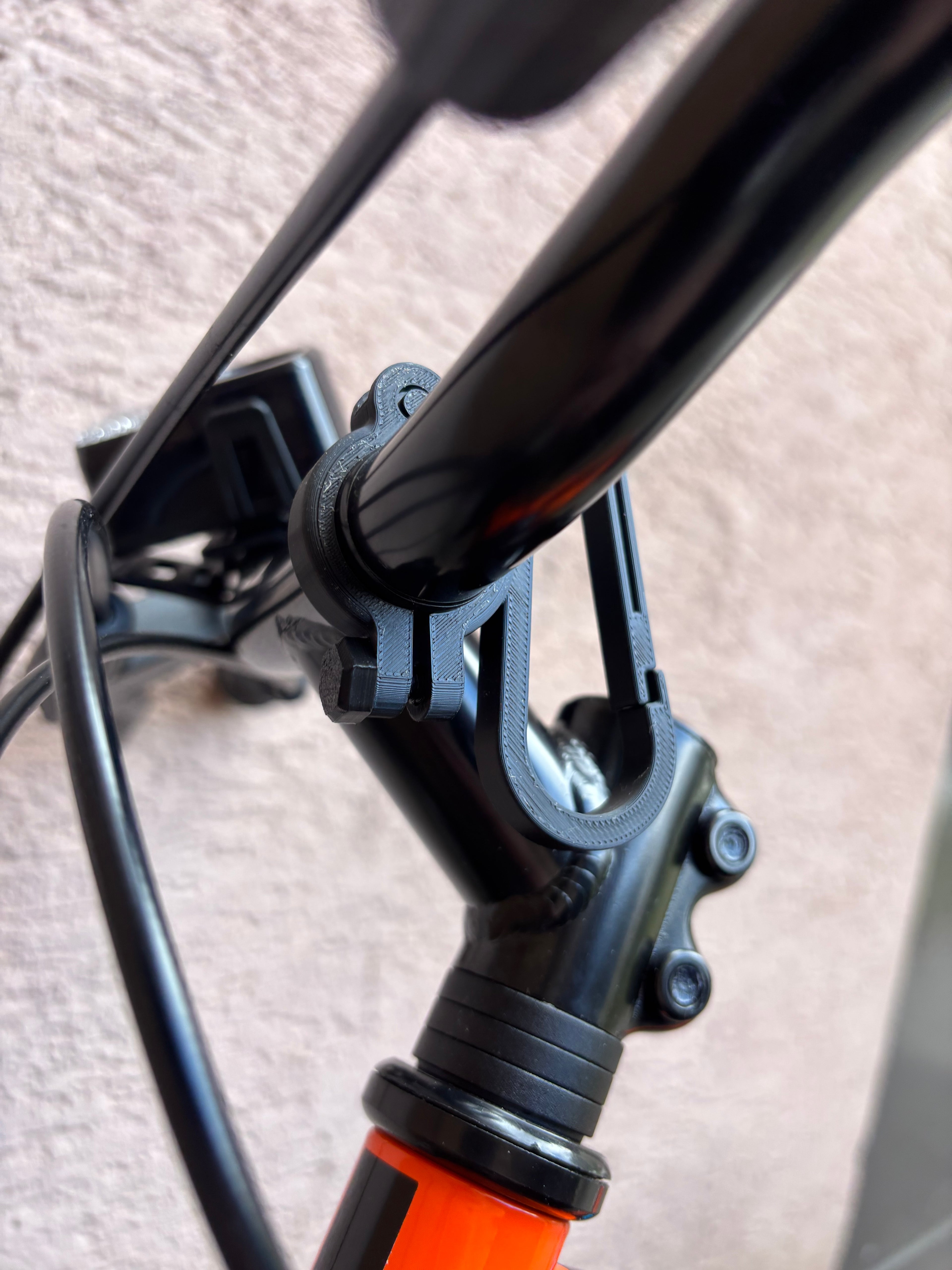 Universal bicycle holder
