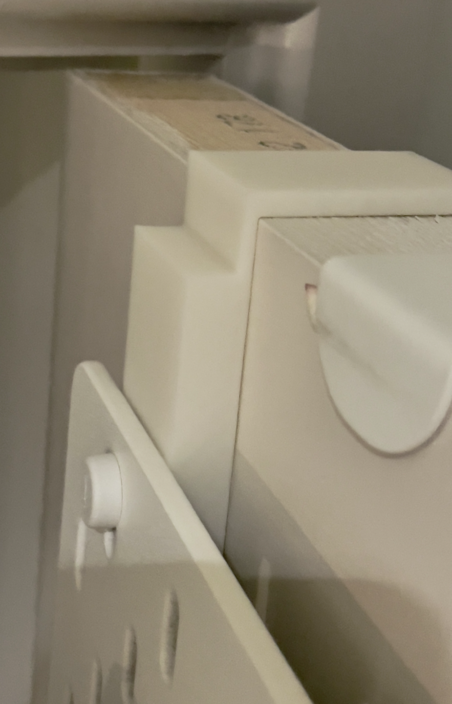 Skadis Door Mount with door frame cutout