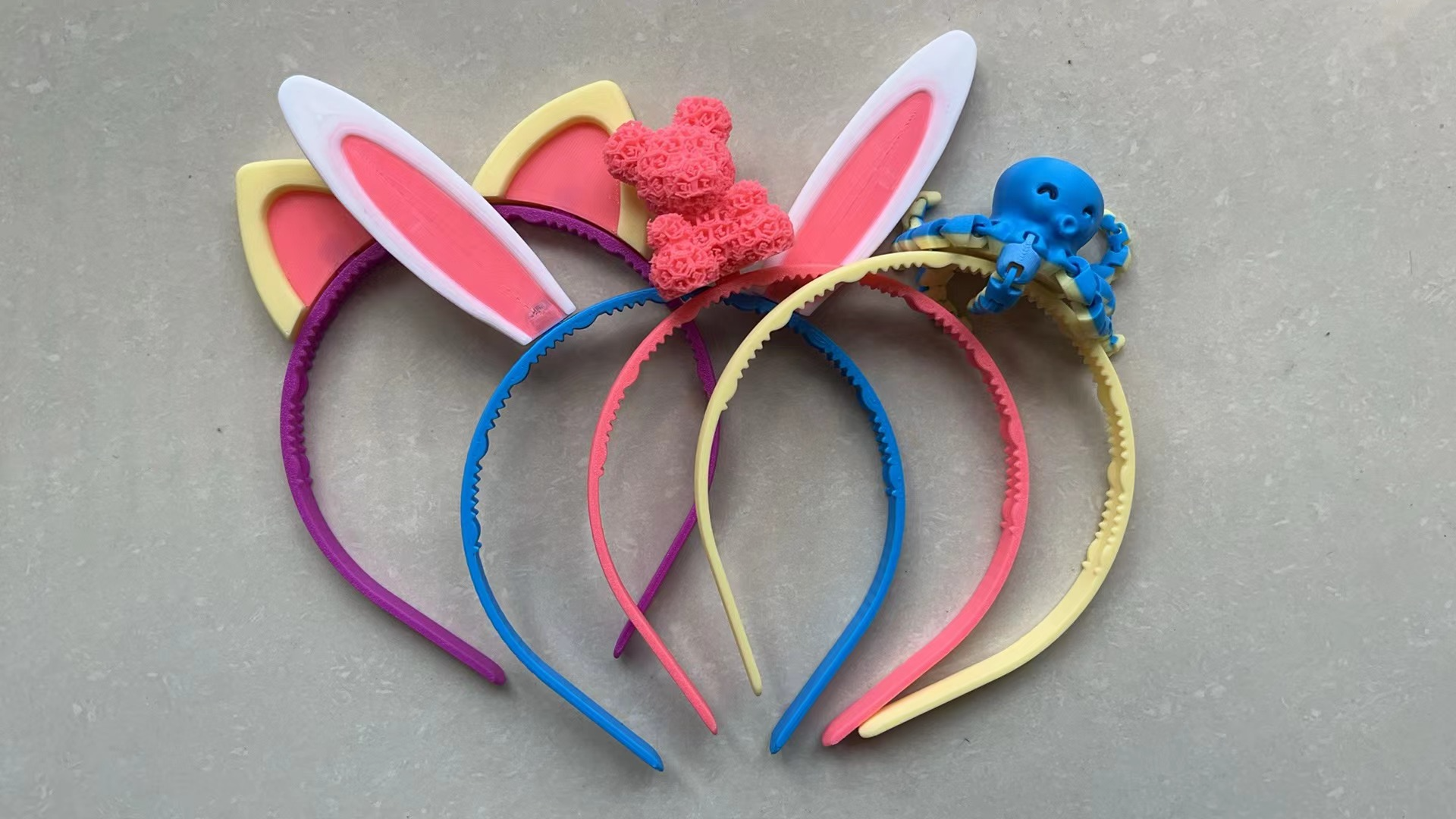 Detachable and customizable headbands，可装卸和自定义的发箍
