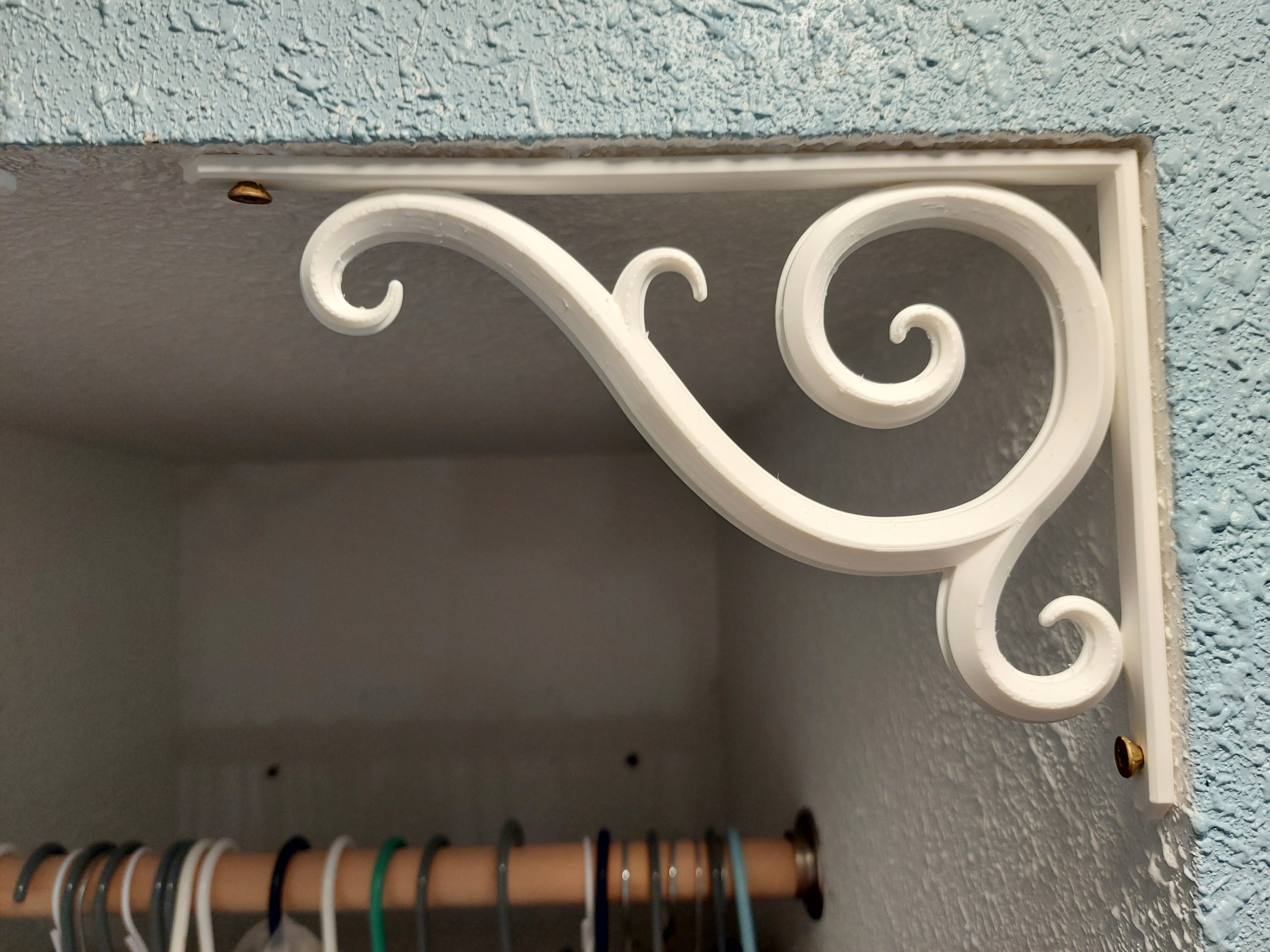 Corner Corbel Victorian Wrought Iron Style