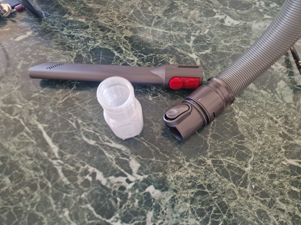 Dyson V6/pet grooming hose to V15/new accessories adaopter