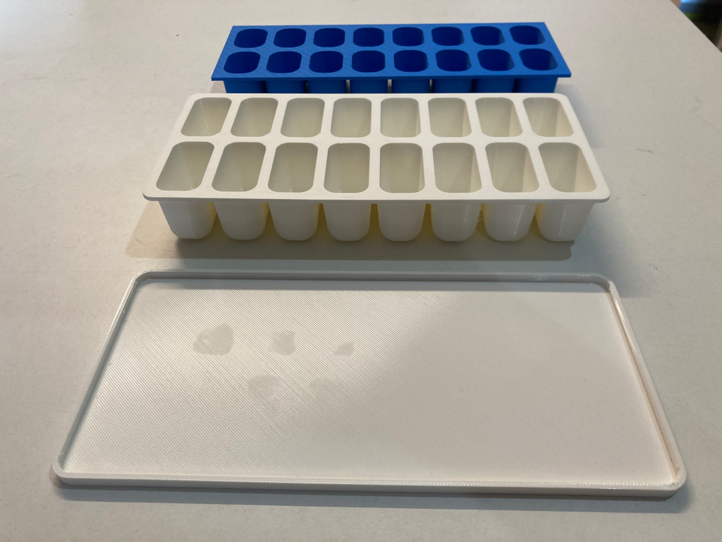 Icecube Tray / Eiswürfelform