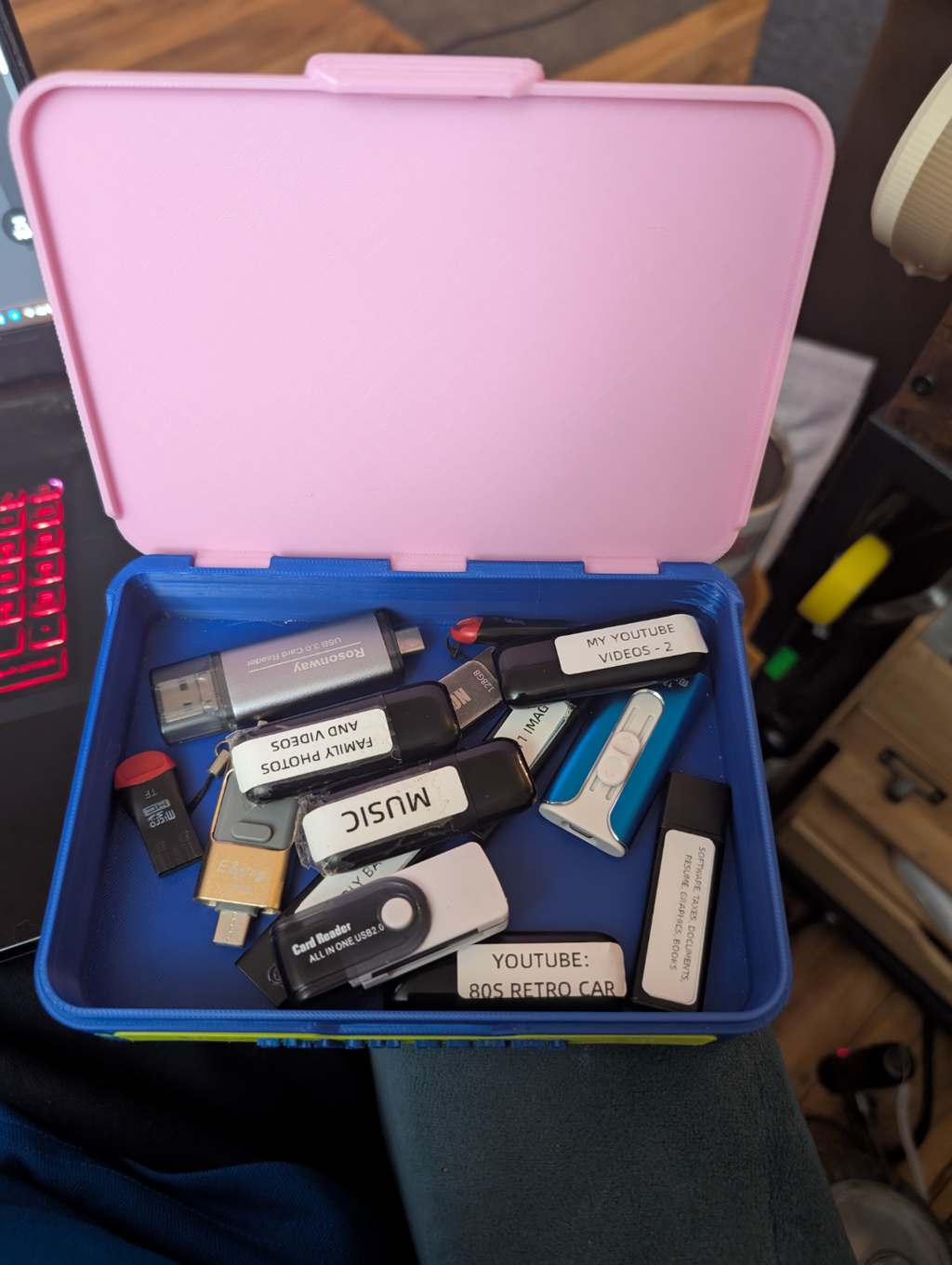 Box with dividers, multiple styles & compartments