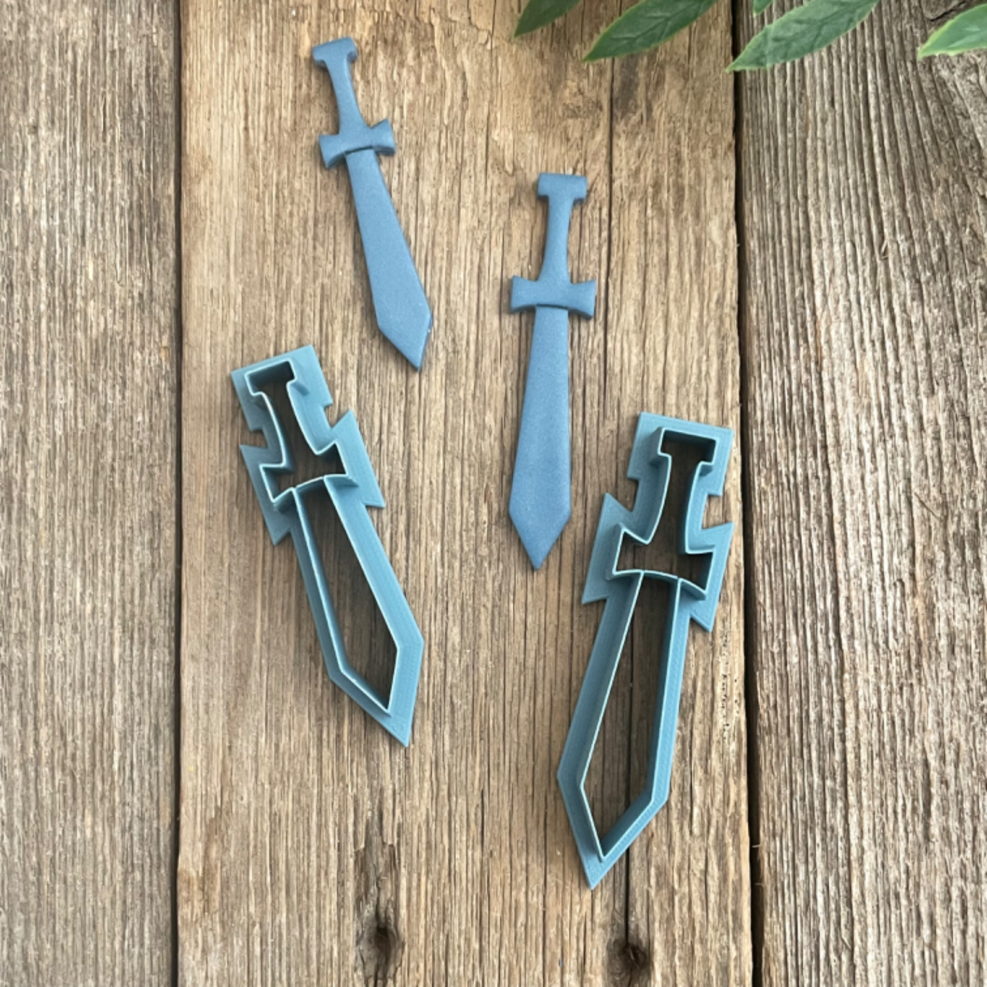 60mm Sword Earring Cutter