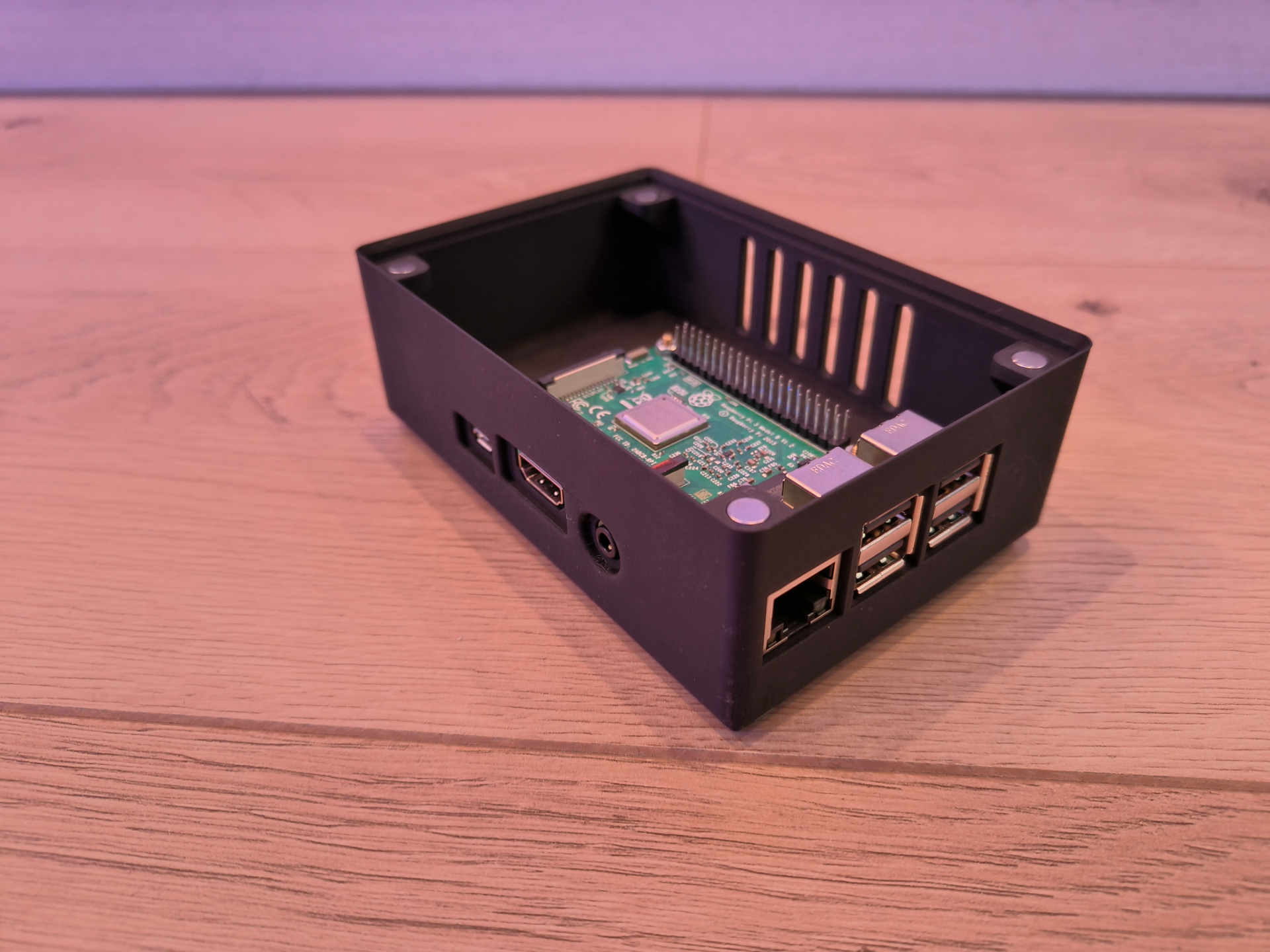 Gridfinity-compatible housing for Raspberry Pi