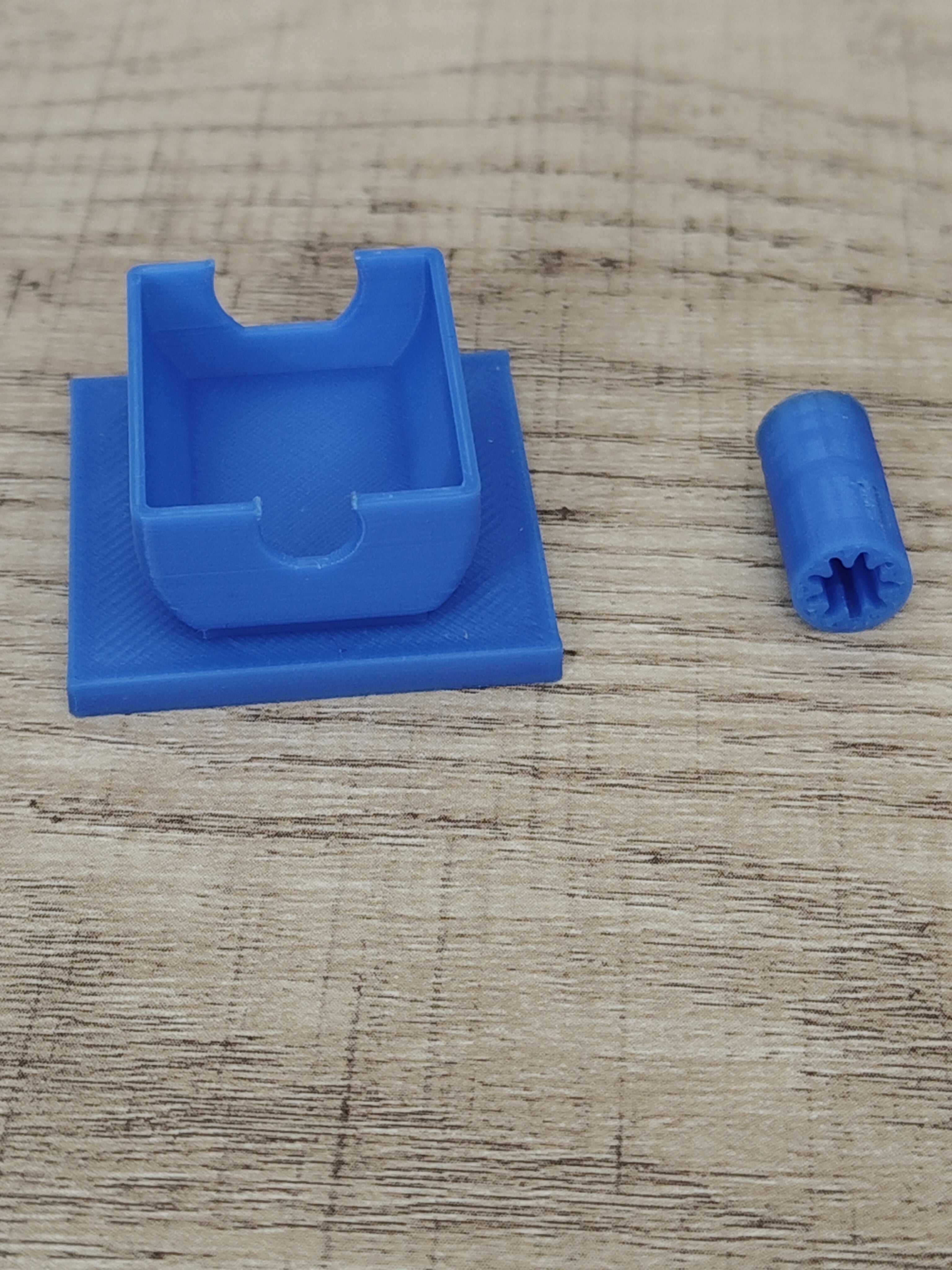 Bricks L.E.G.O. DC Motor Holder/Mount