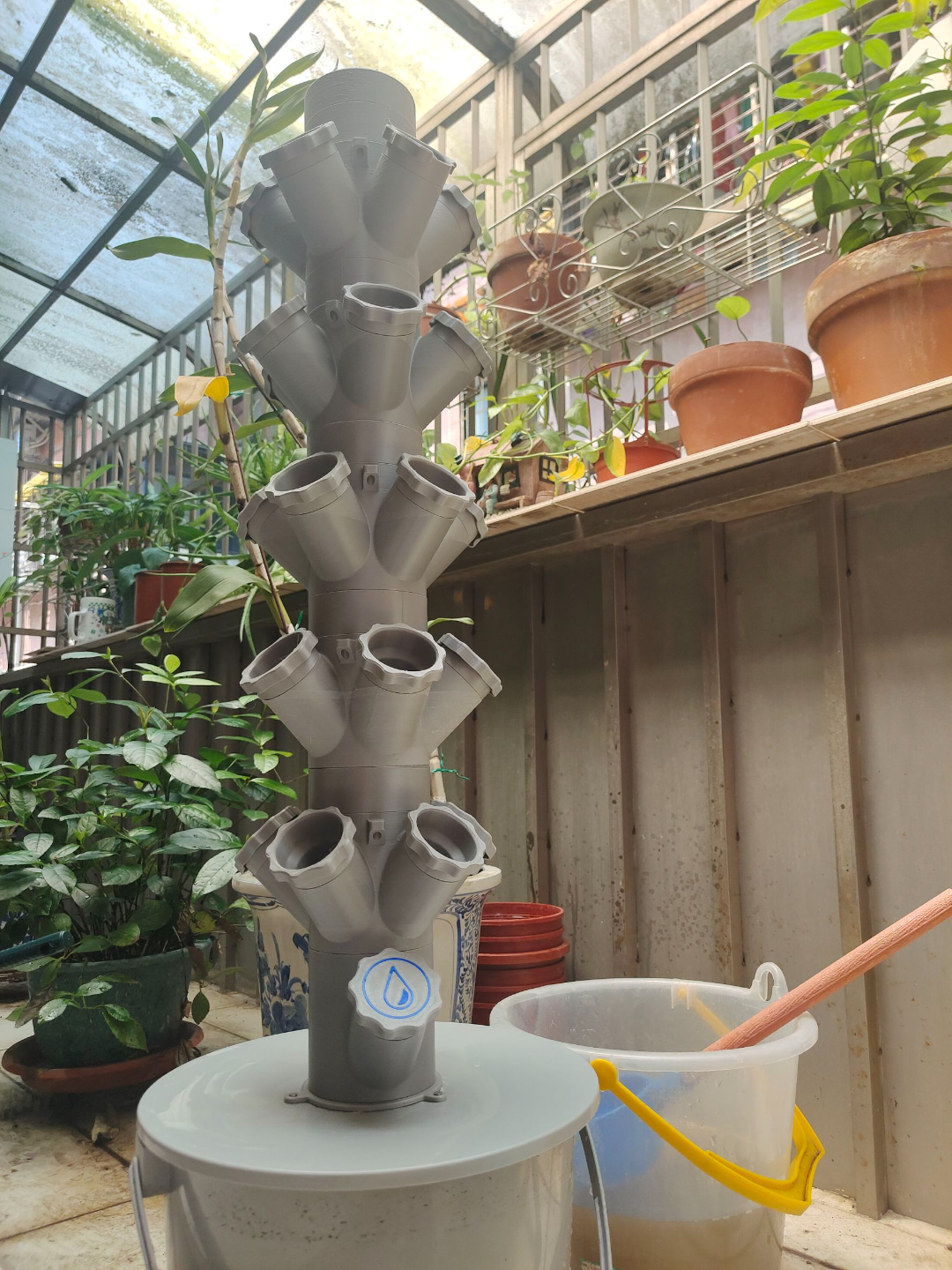 A1 mini,Smaller & Higher Modular Hydroponic Tower