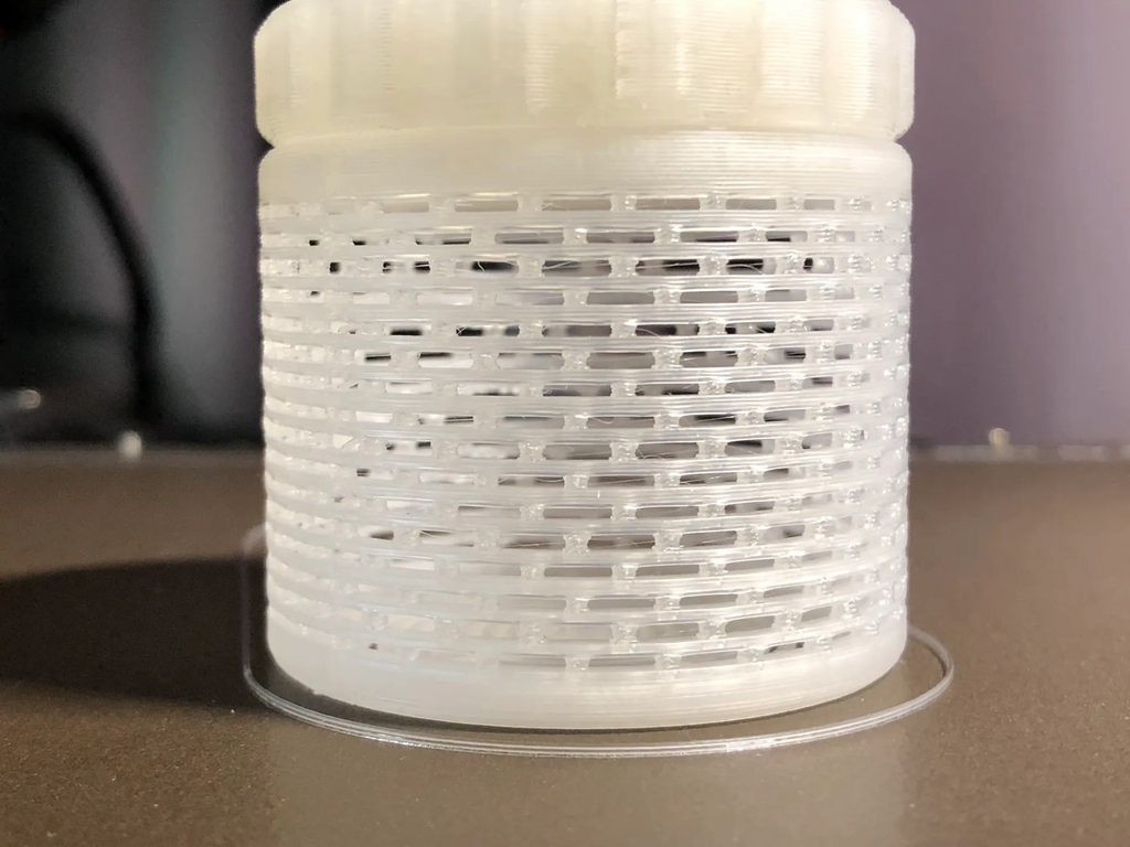 Silica gel spool container