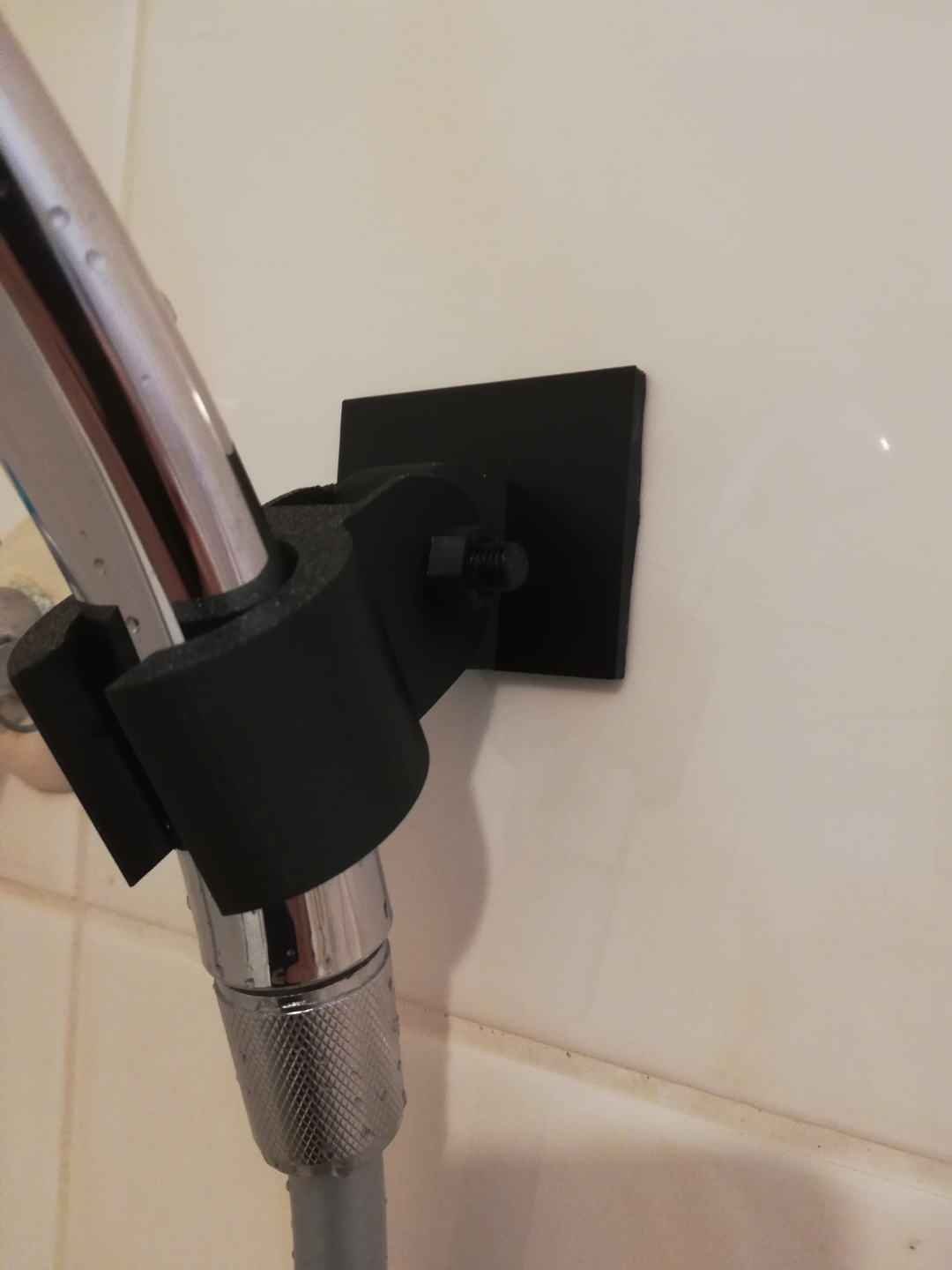 Adjustable Shower Head Holder