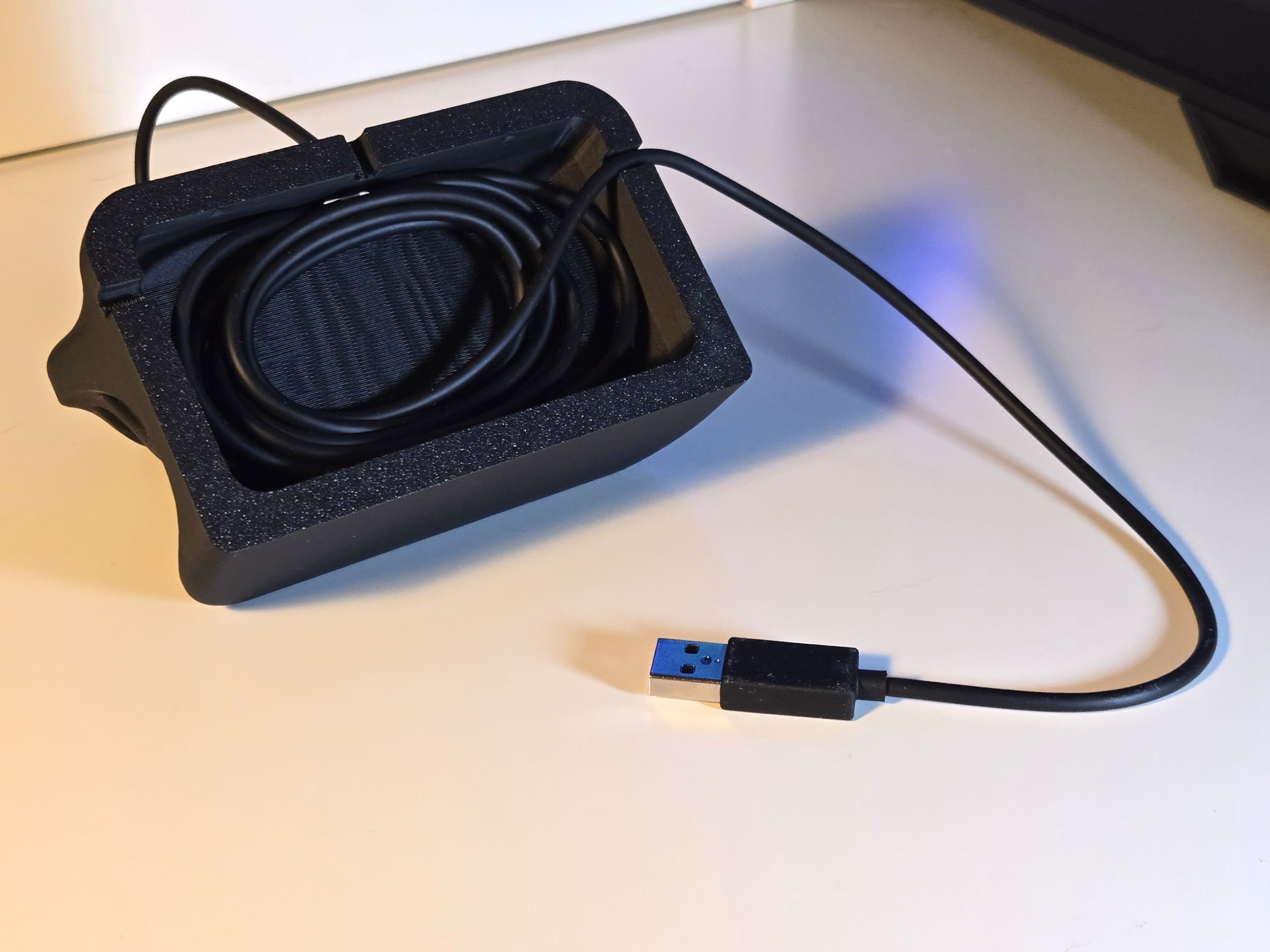 Steam Controller Stand 2026 (With Charging Puck!)