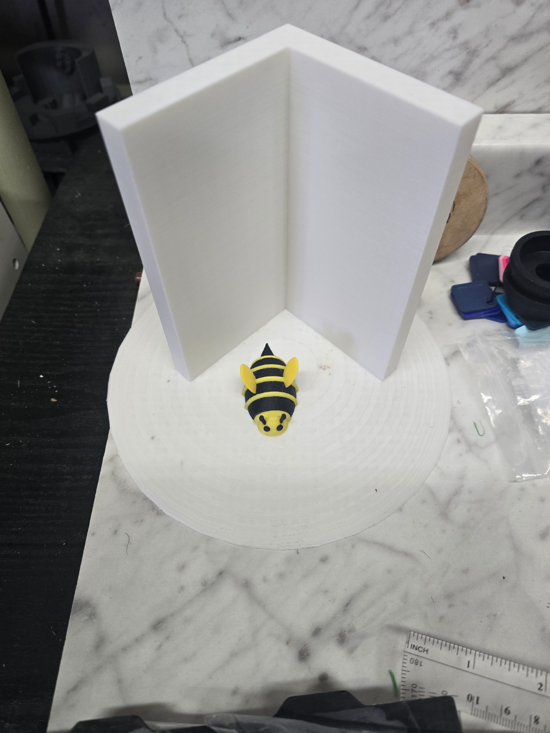 Magnet Bee for Fridge