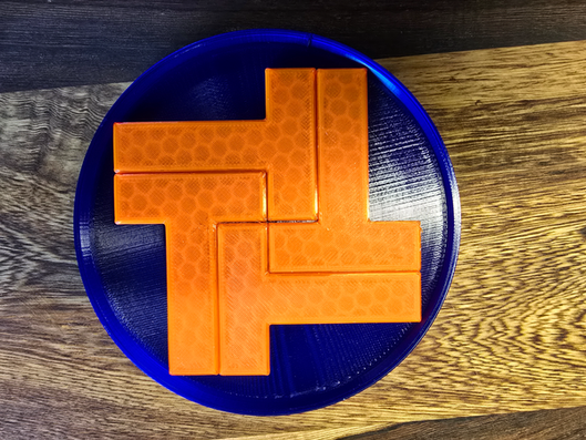 Four T’s - packing puzzle
