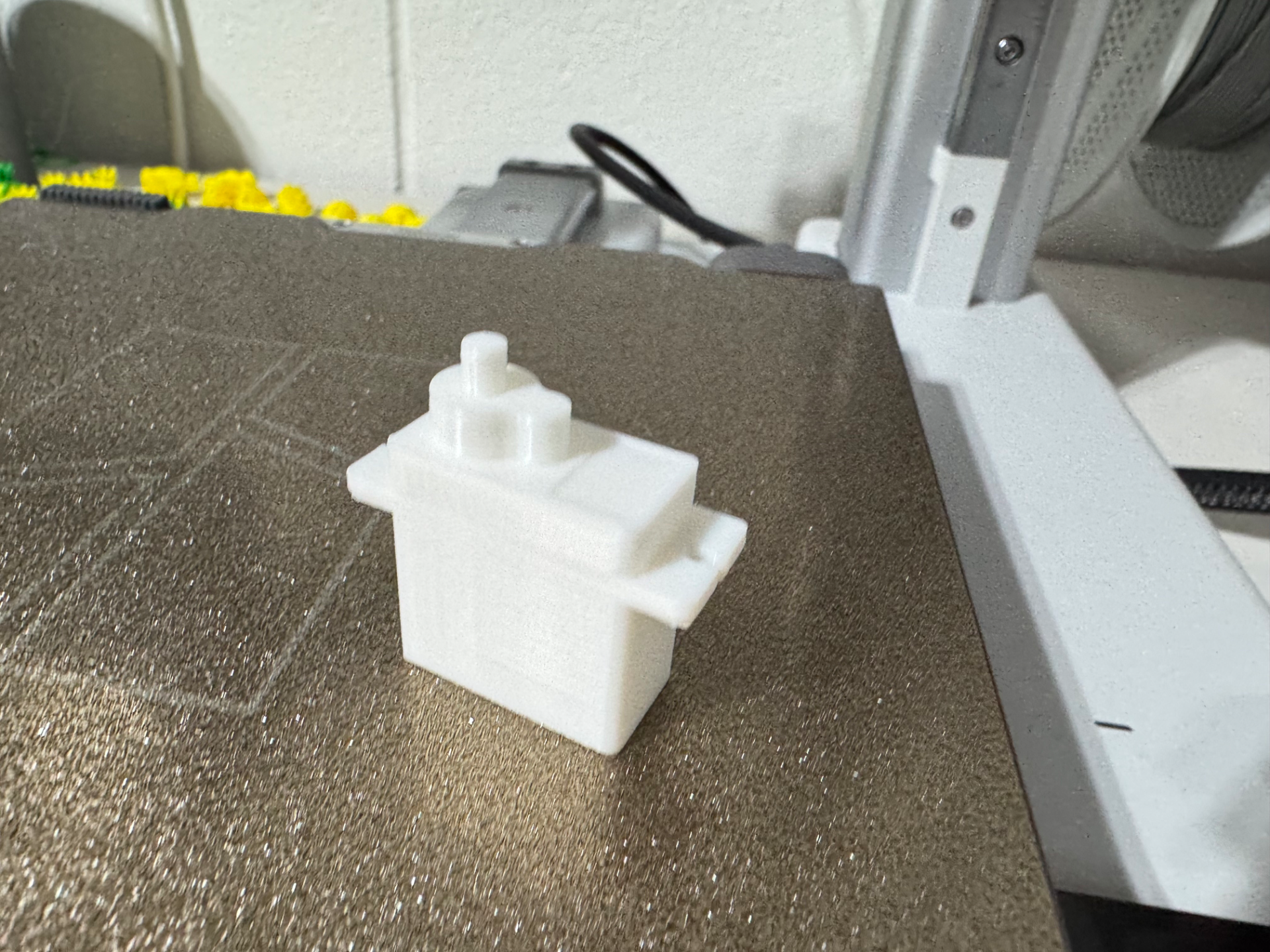 Exact Replica of 9g Servo From Maker's Supply