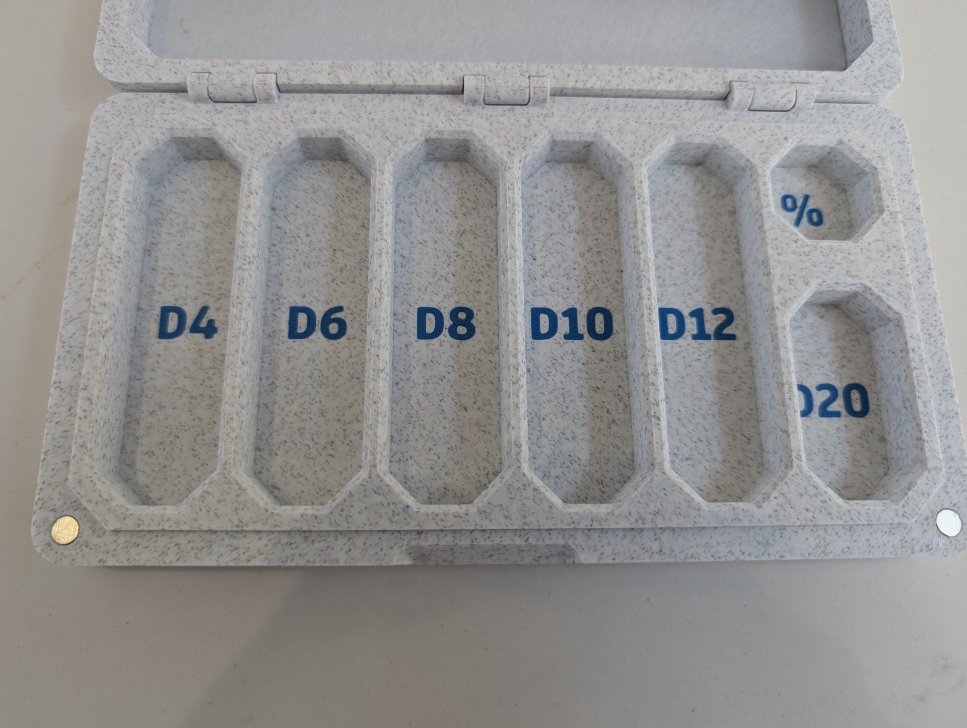 Opinionated D&D Dice Box & Tray