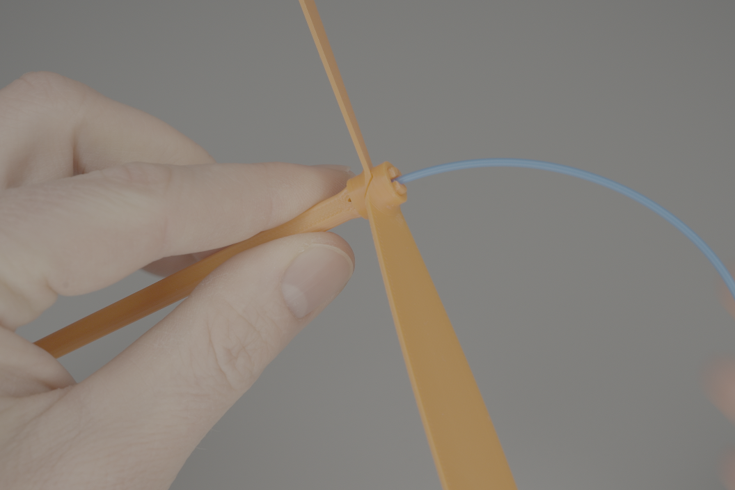 Flying Propeller - Hand-Spin - Dragonfly
