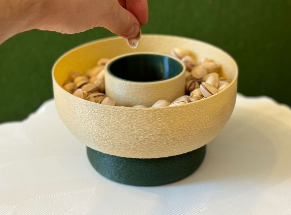 Pistachio / Sunflower Seeds Bowl