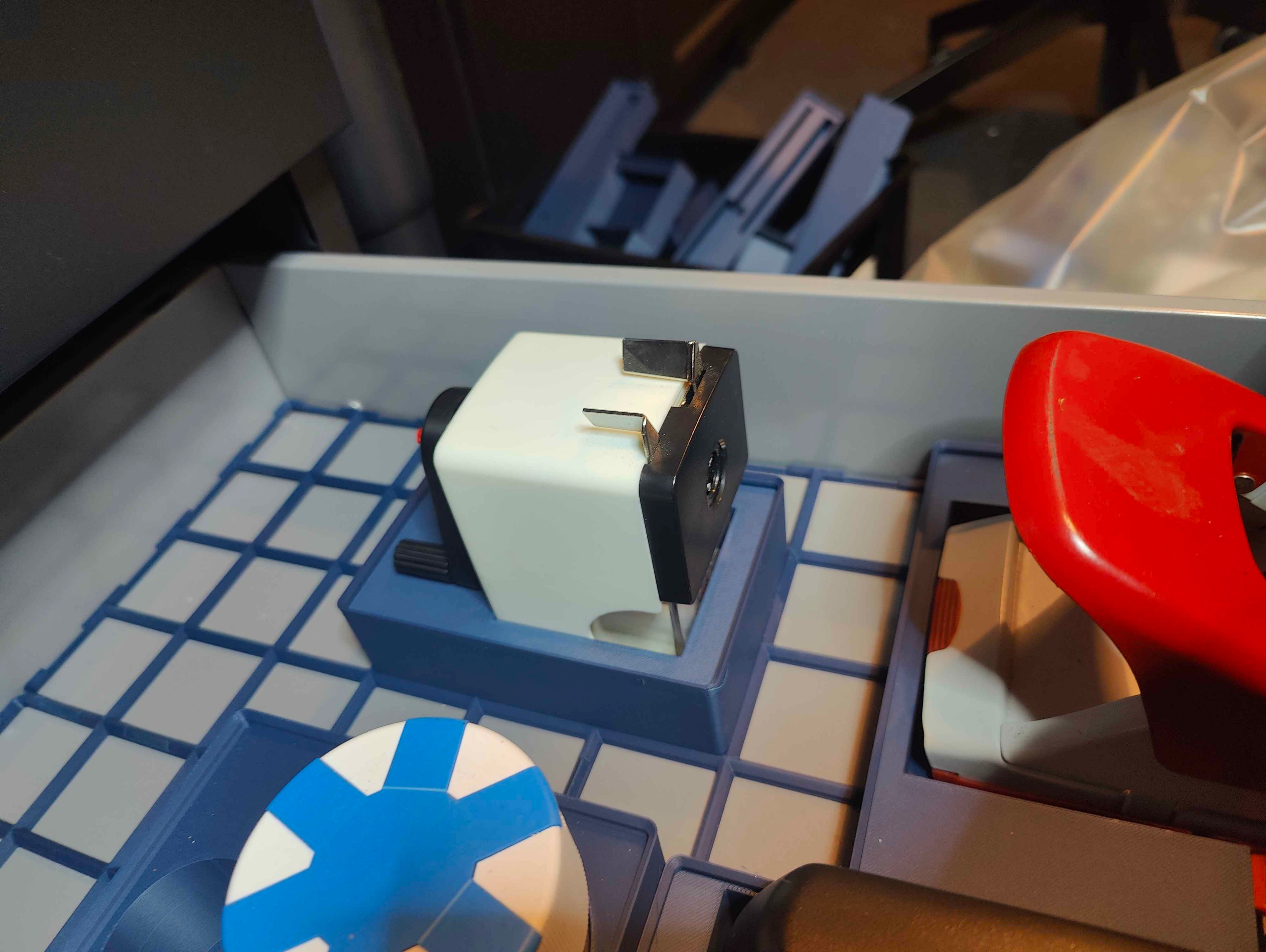 Gridfinity box for lyra pencil sharpener