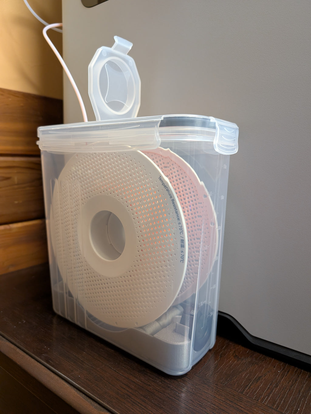 4L Cereal Container Drybox Spool Roller Feeder