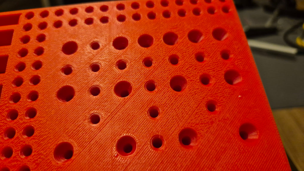 Organizer for milling cutters and engraver's disc