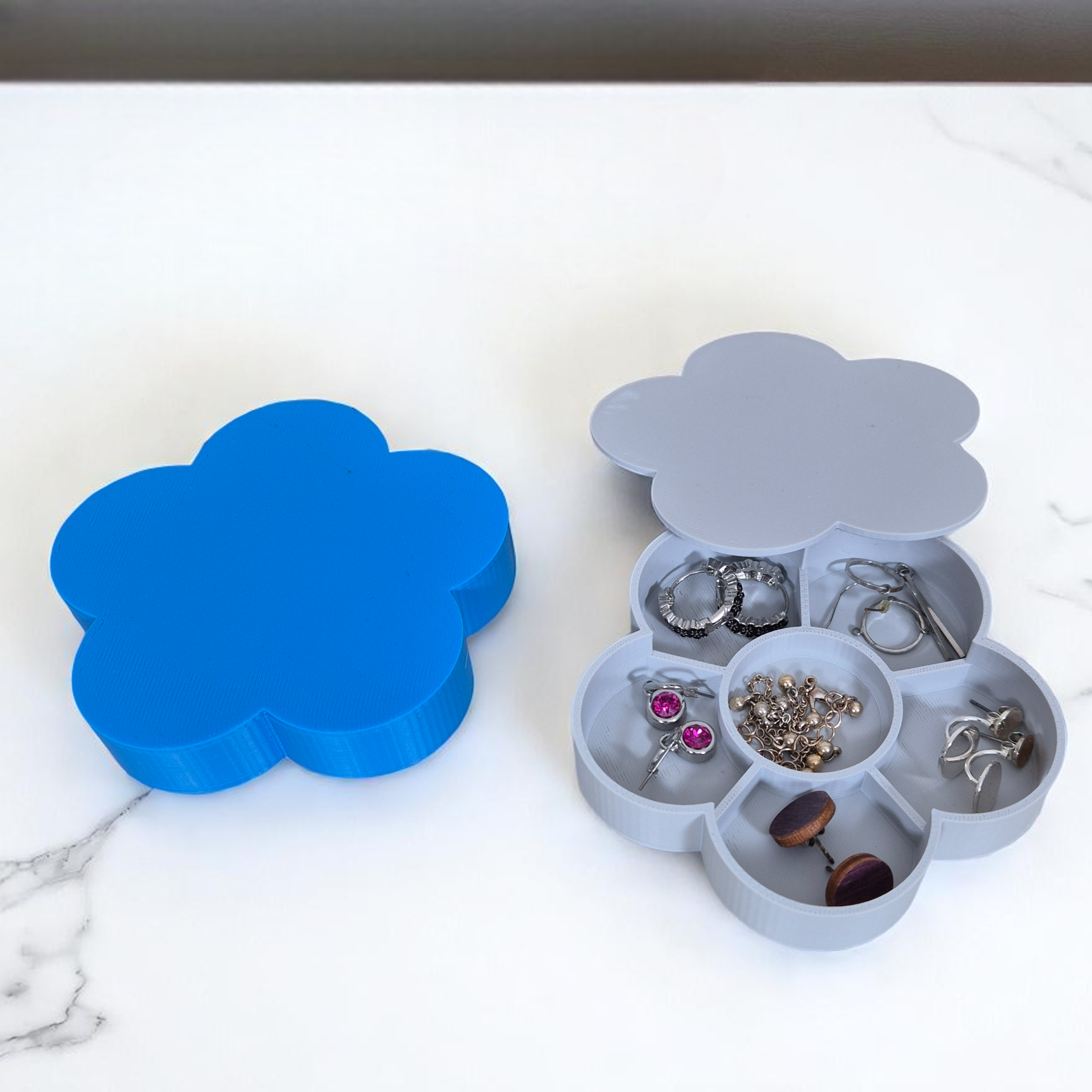Flower-Shaped Jewelry Organizer