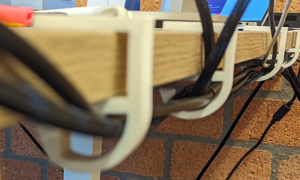 Screw Free Desk Clip for Cable Management