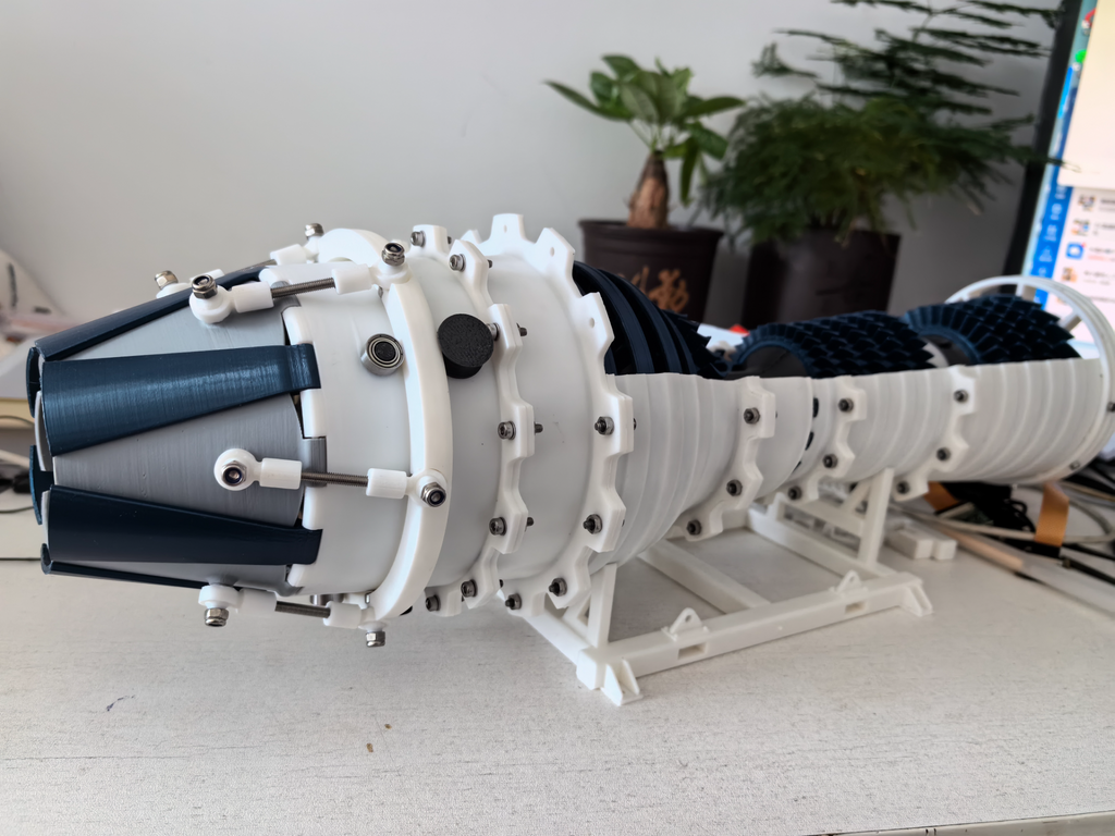 加力燃烧室与可变喷嘴拉杆Rodend Of Afterburner&Variable Nozzle