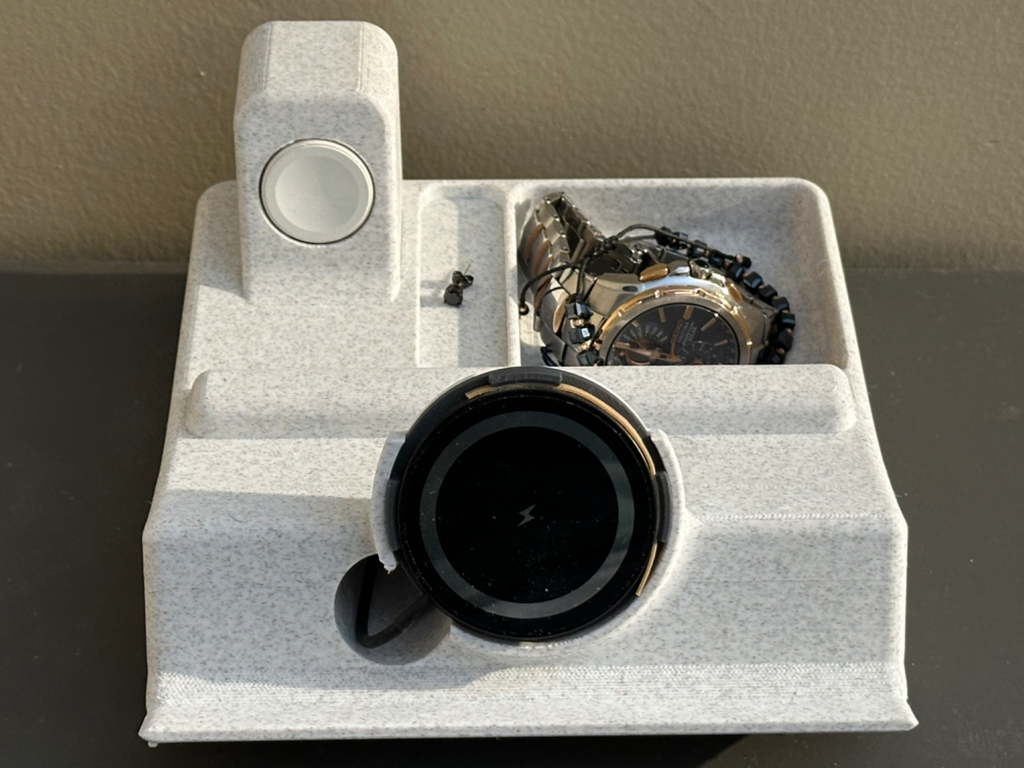 iPhone Standby Mode Organizer with Watch charger