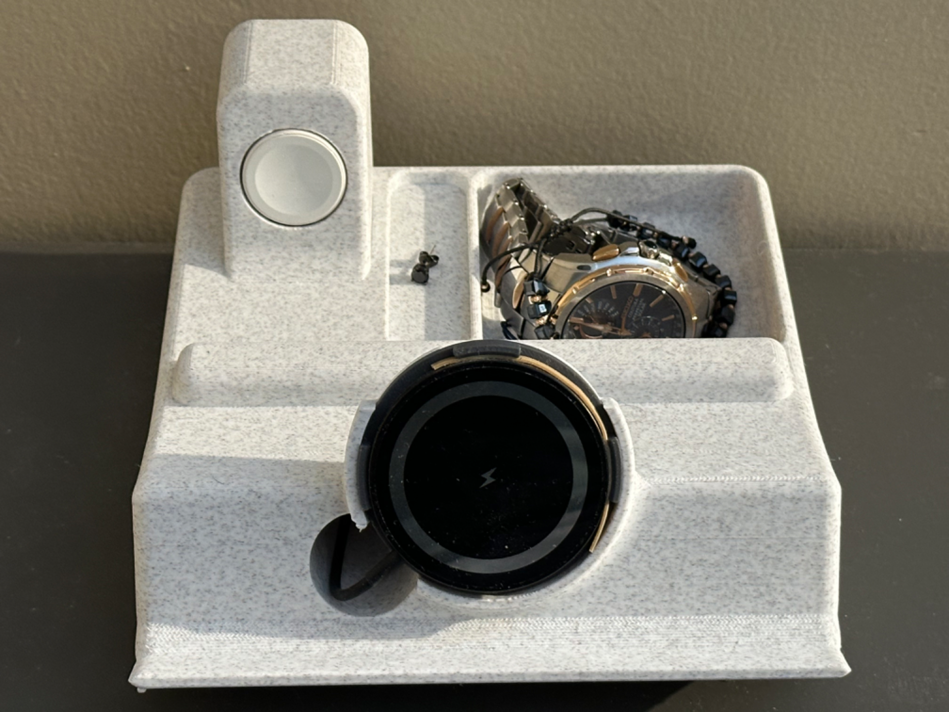 iPhone Standby Mode Organizer with Watch charger