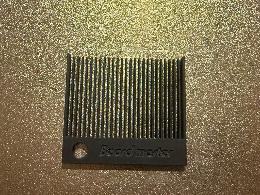 Beard comb