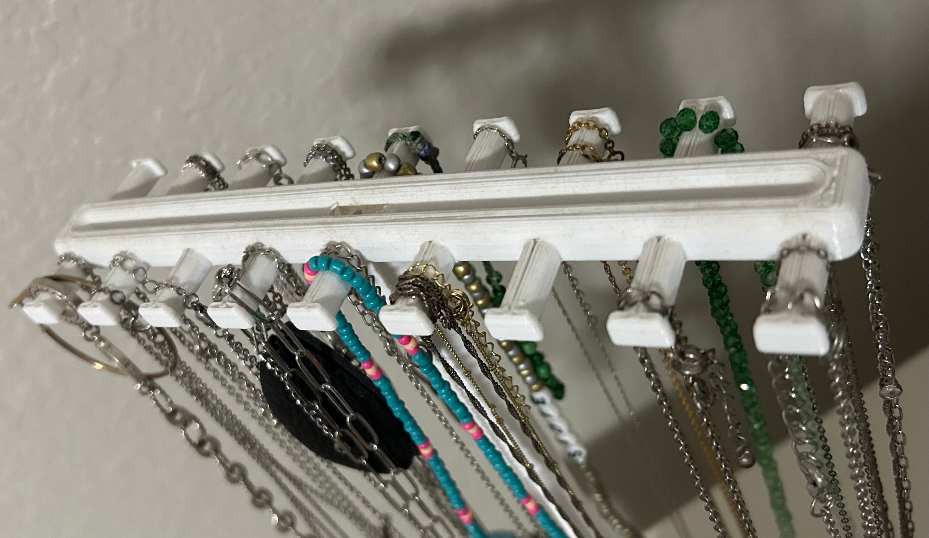 *Updated* Necklace & jewelry holder, var heights