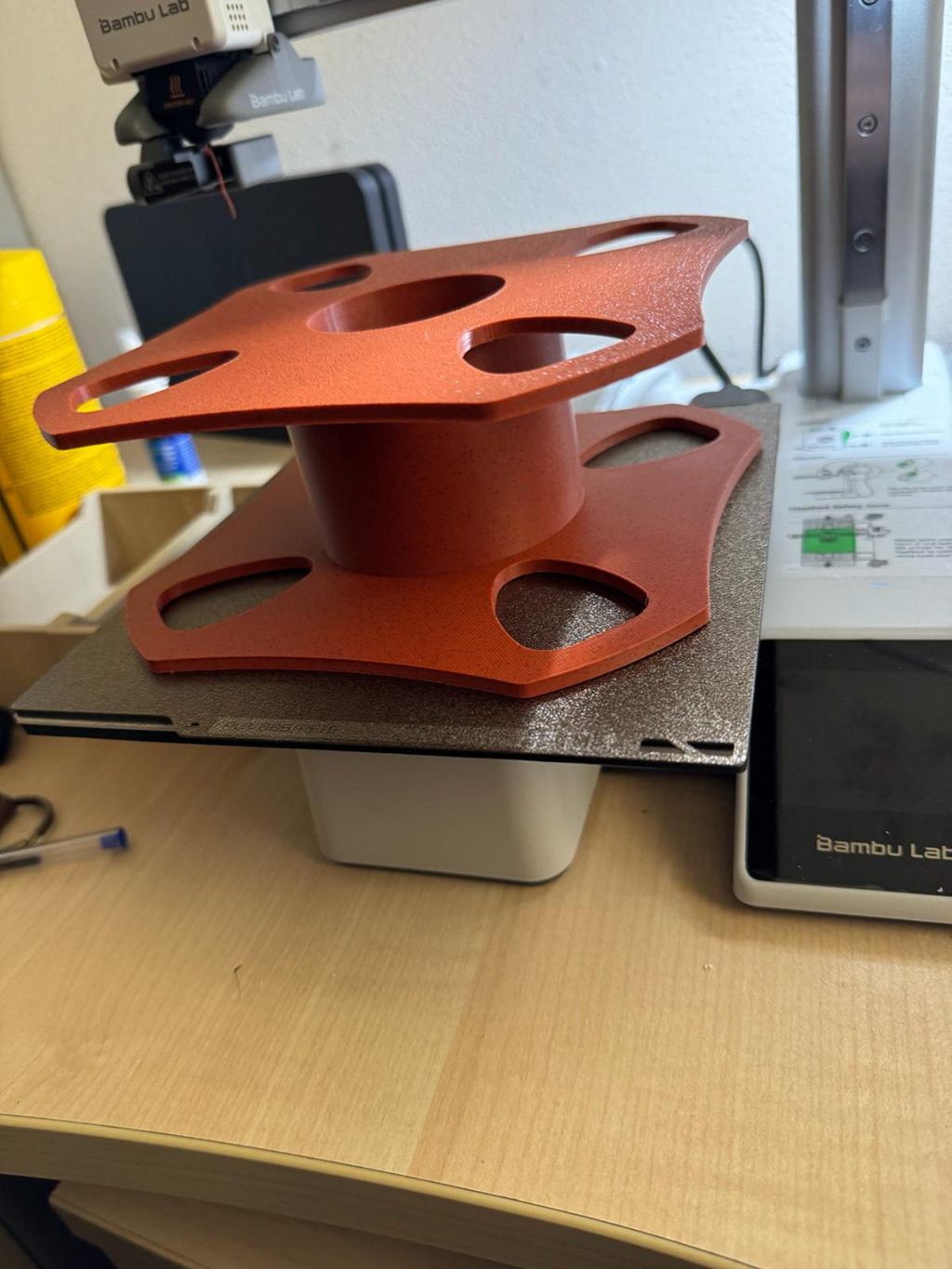 Reel holder