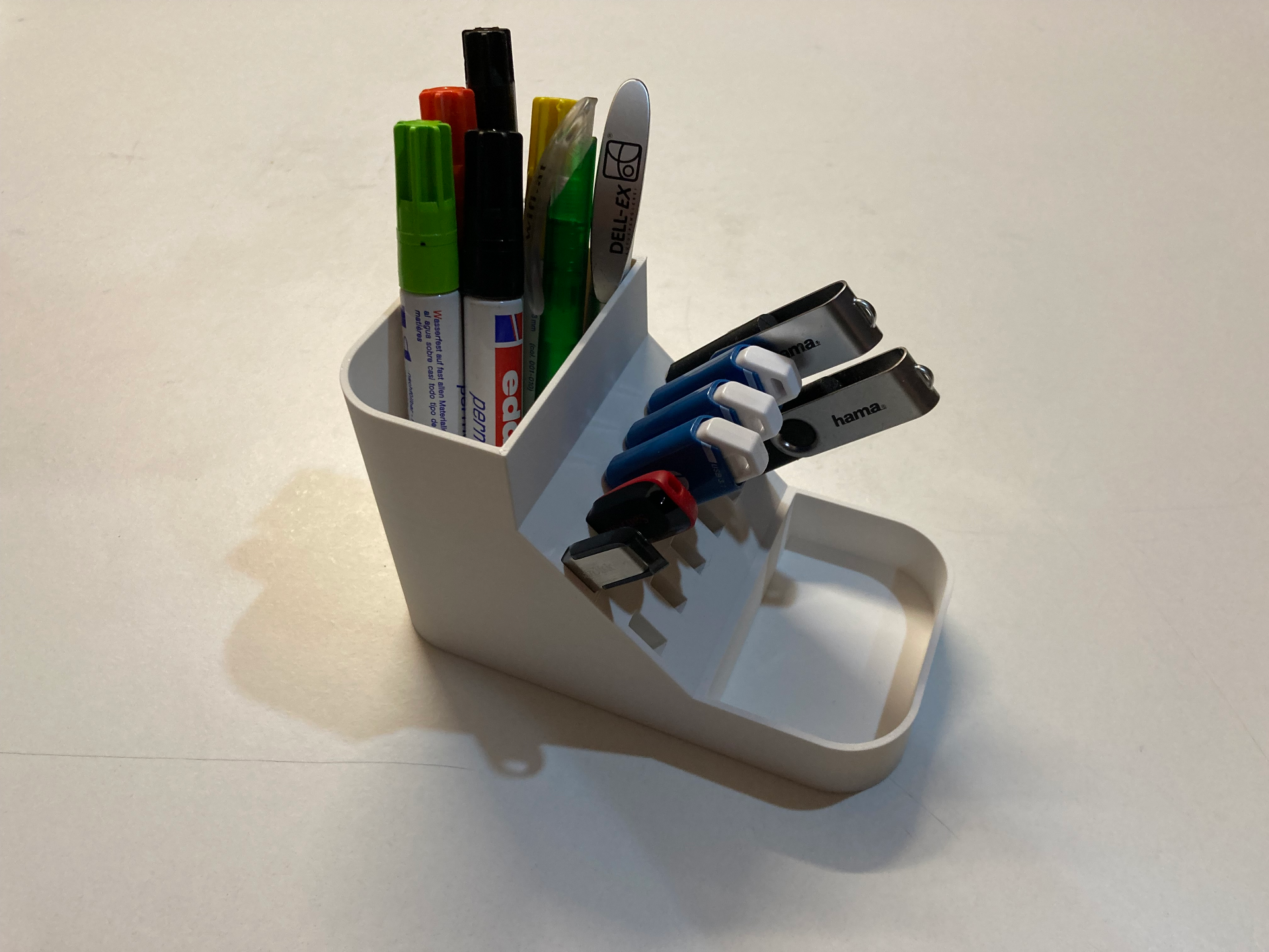 Desktop Organizer USB Version