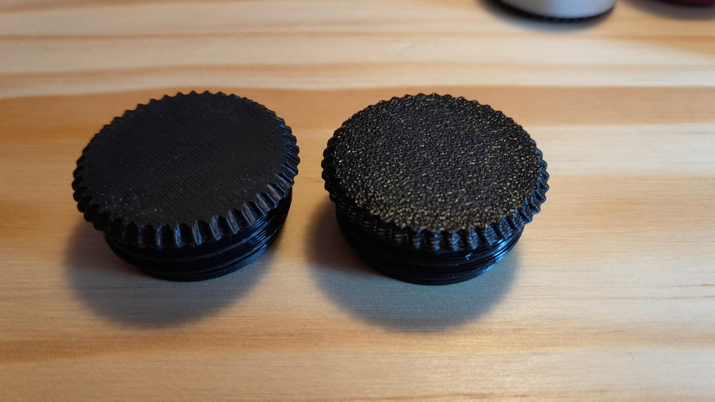 MICRO Bottle Cap Container