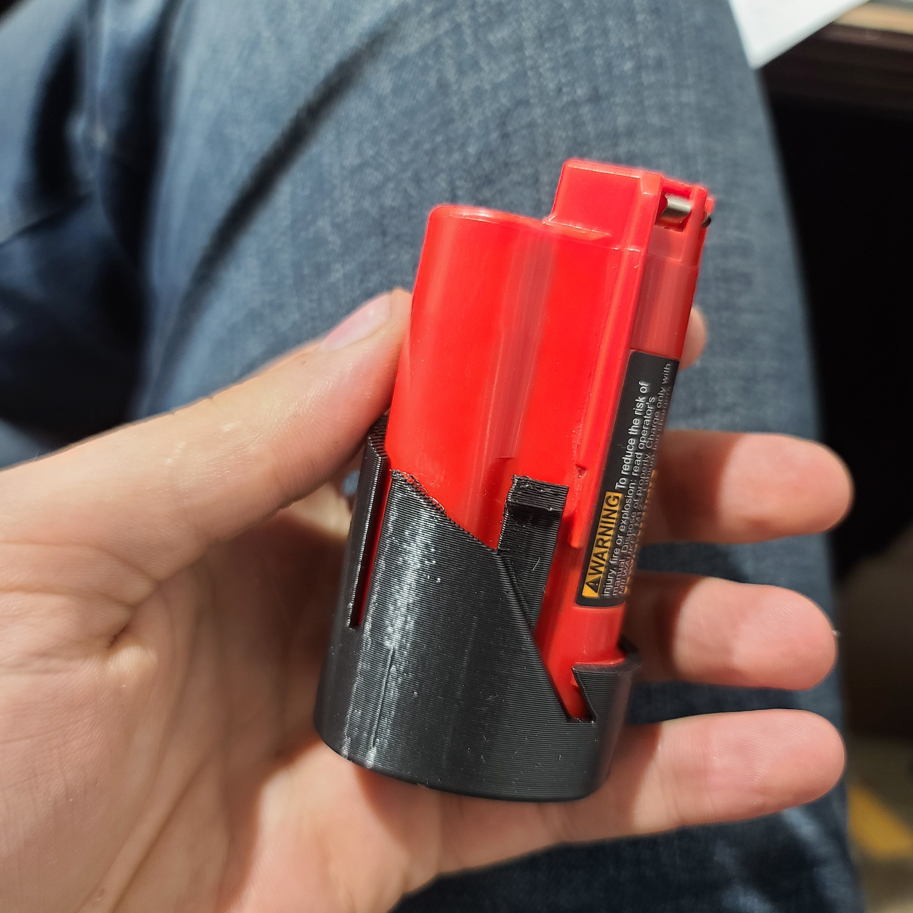 Milwaukee M12 Battery cover replacement