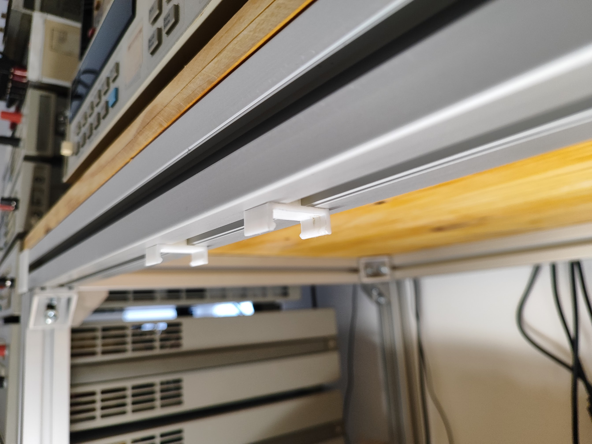 Inspire Moss LED module mount for 45mm Extrusions