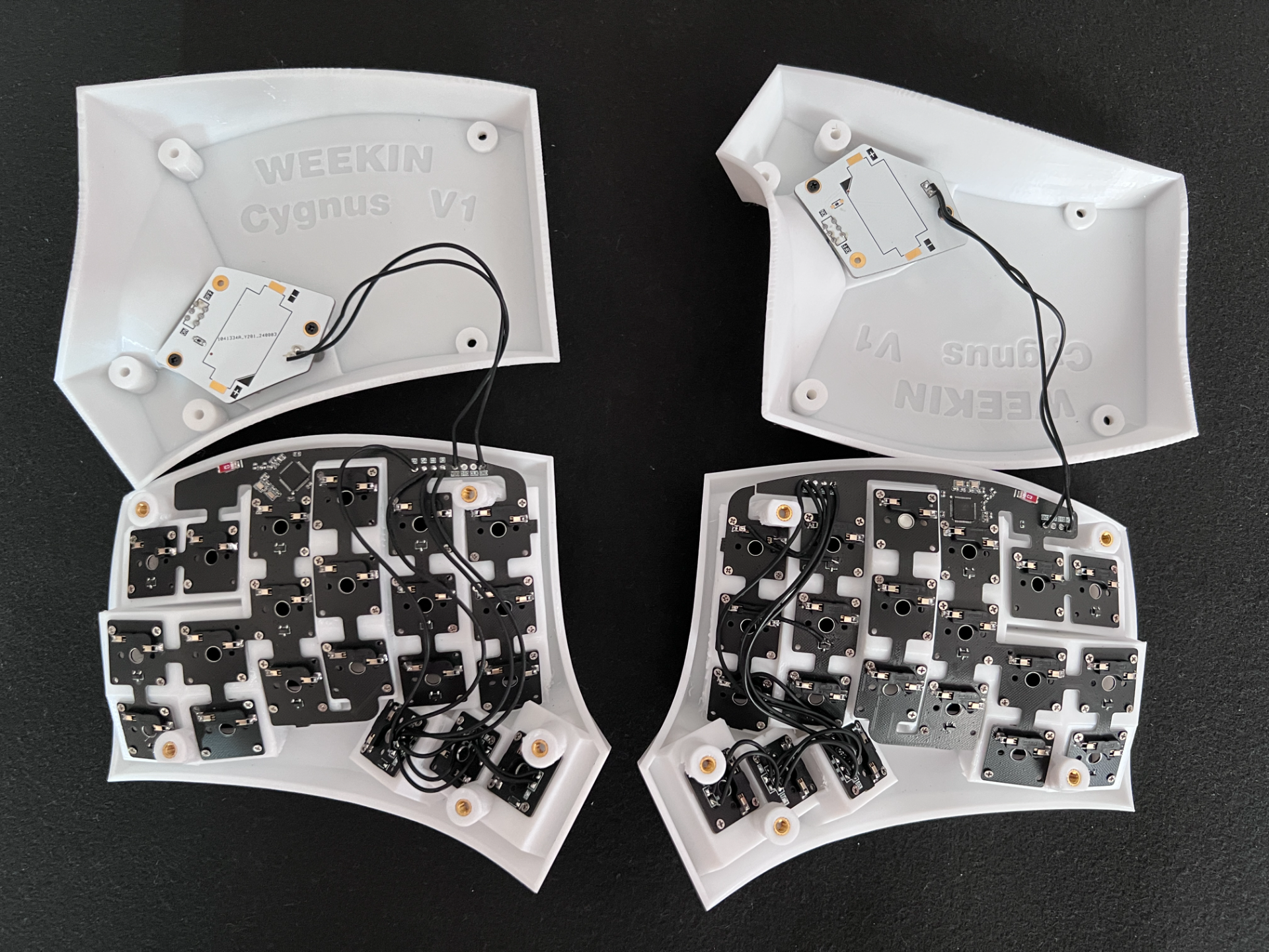 Cygnus 2.4g split keybaord for weekin