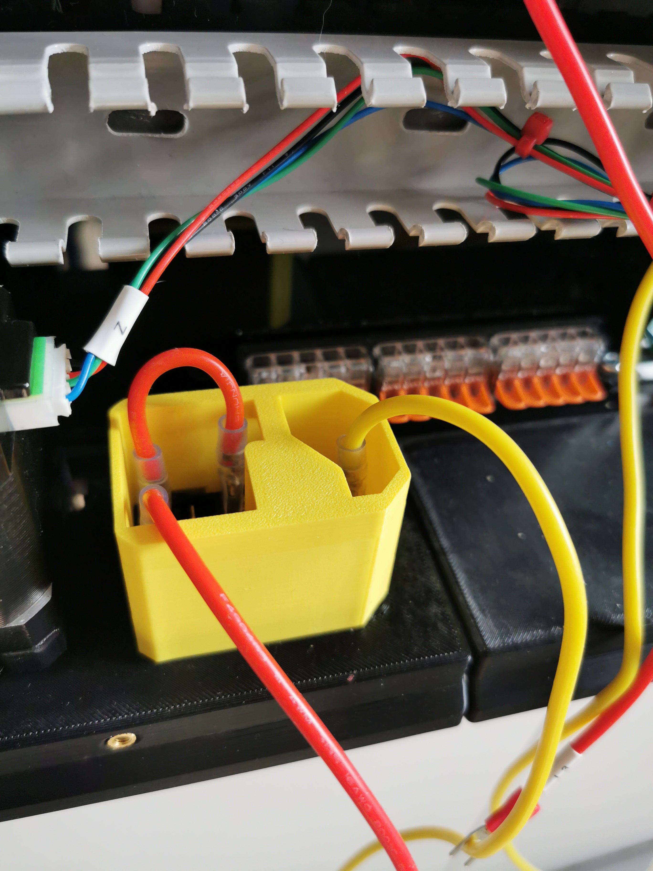 Power inlet IEC-GS-1-100 rear cover