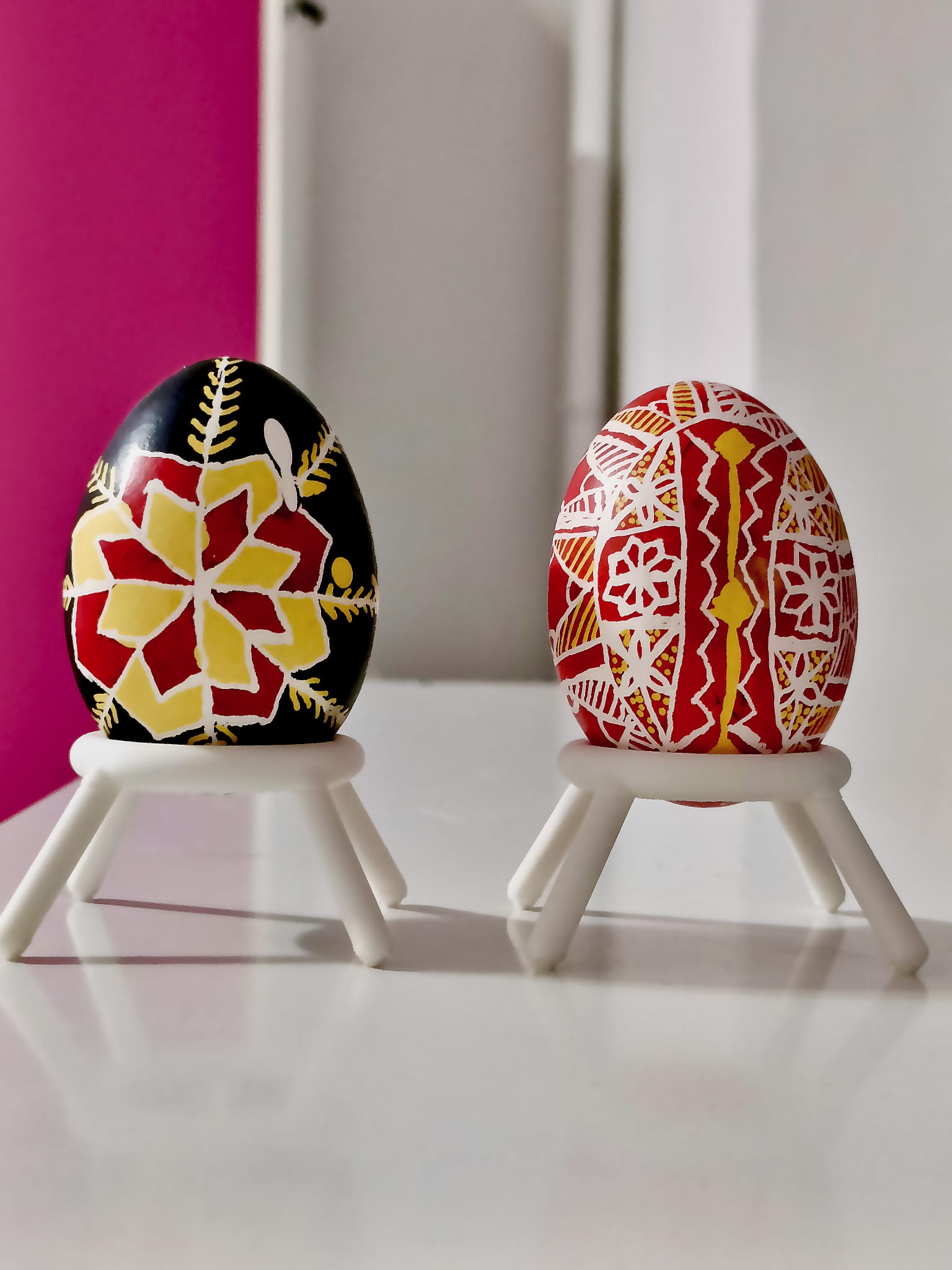 Minimalist Support Ring for Painted Easter Eggs