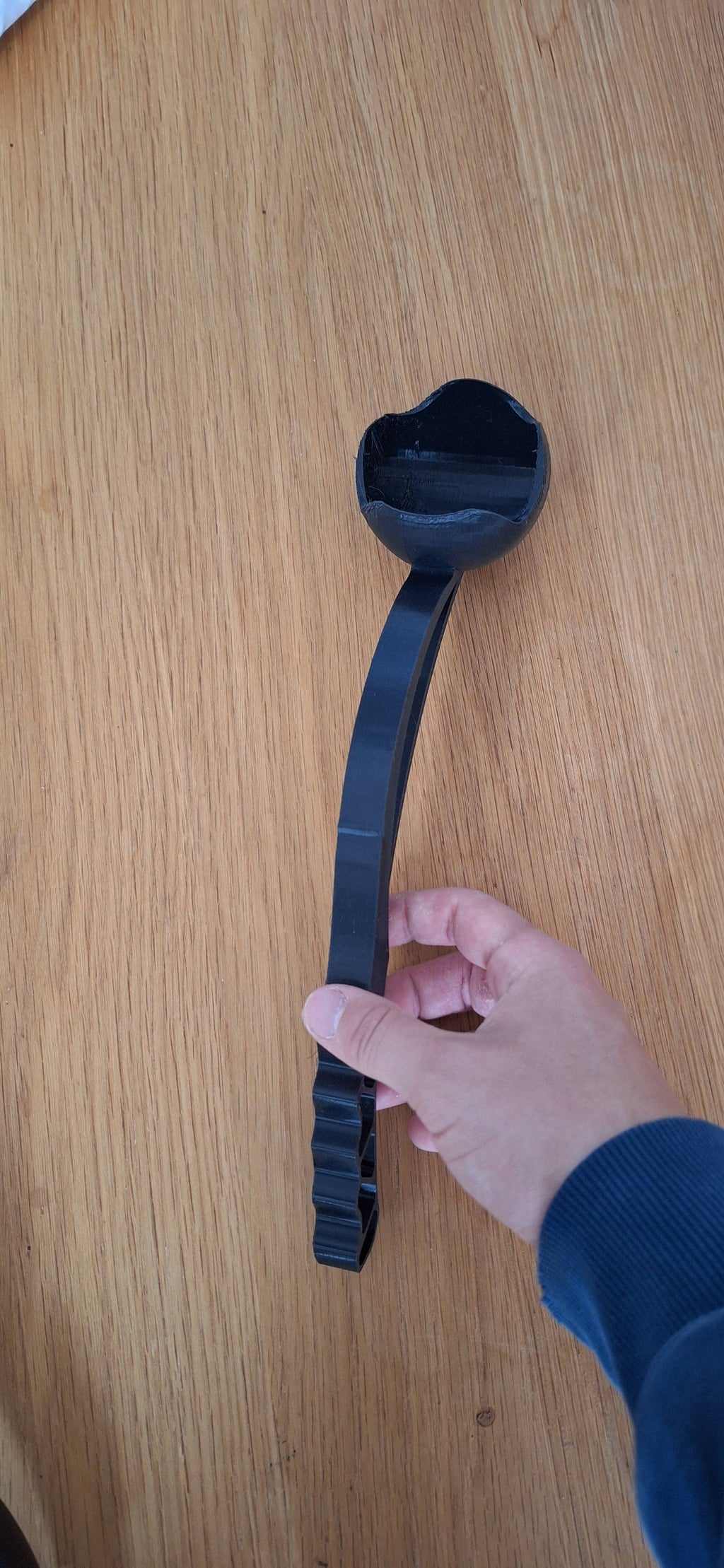 TPU ball thrower