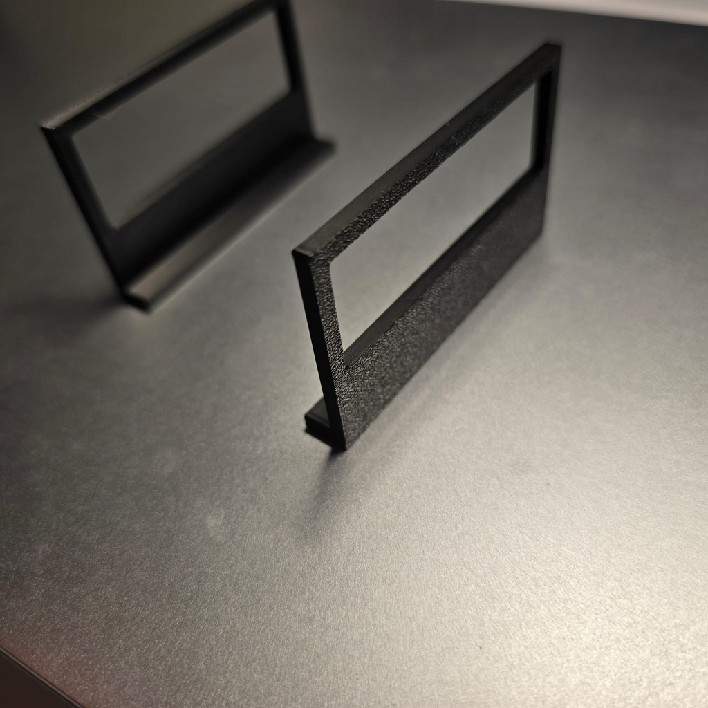 Sliding s24 Ultra lamp clamp